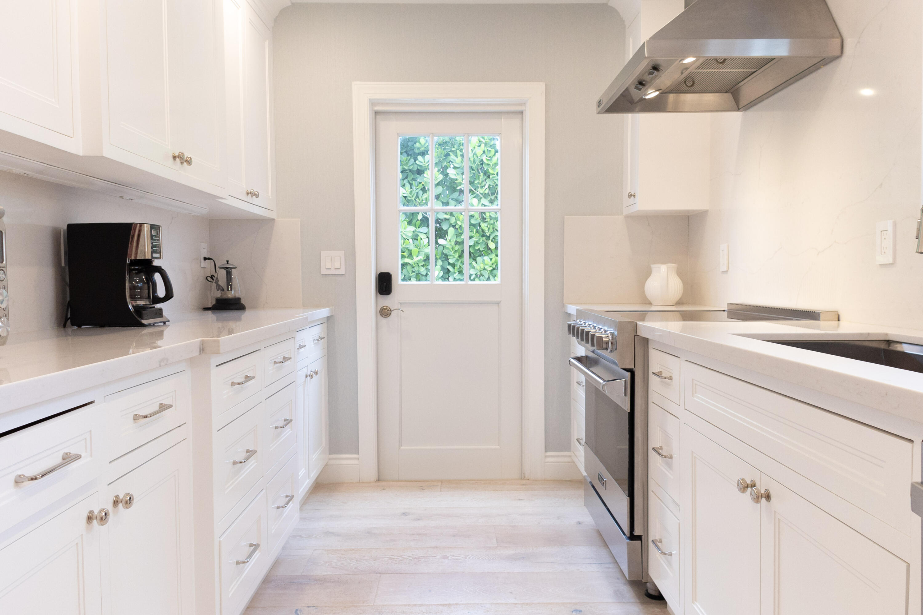 311 Cocoanut Row 101