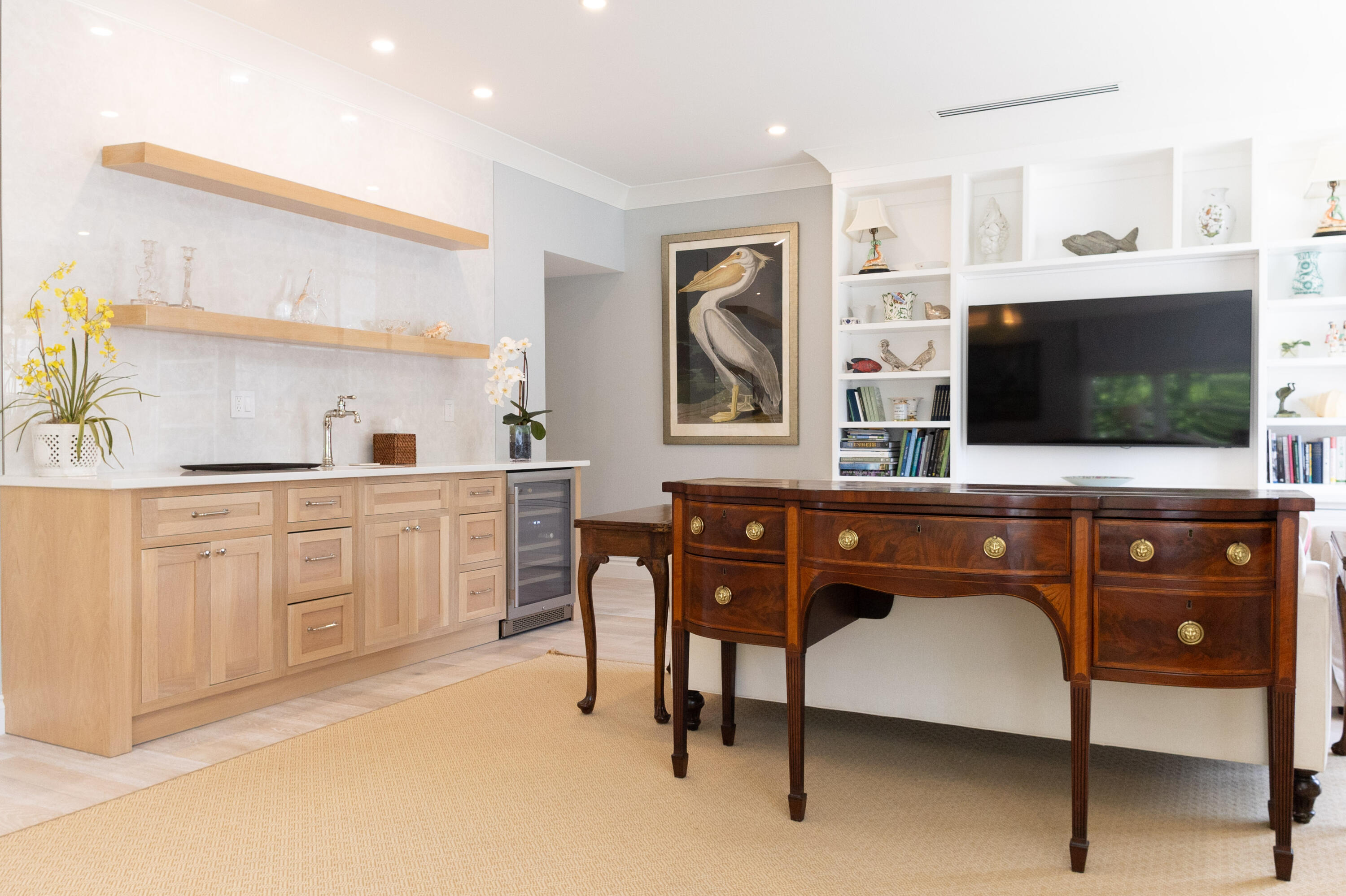 311 Cocoanut Row 101