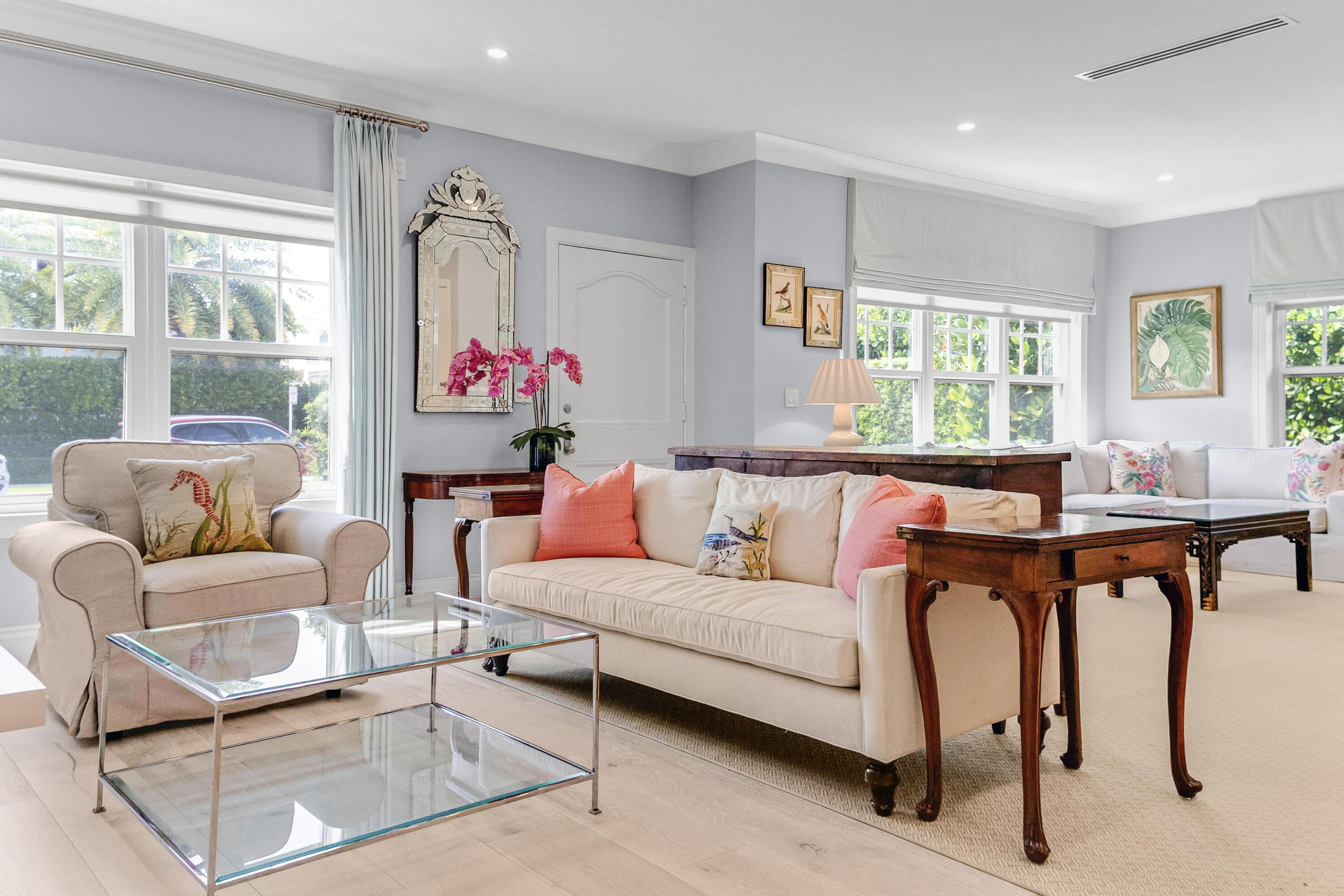 311 Cocoanut Row 101