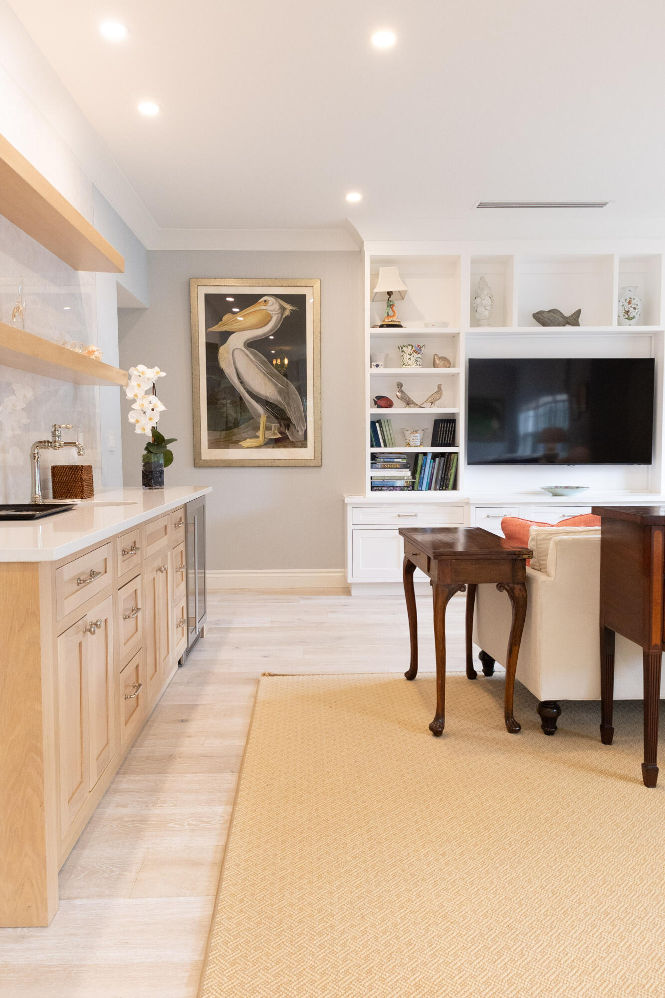 311 Cocoanut Row 101