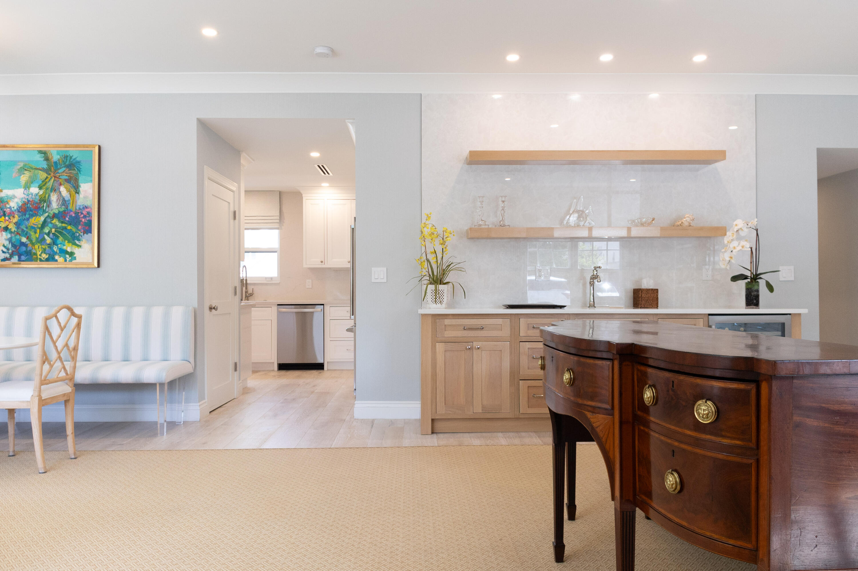 311 Cocoanut Row 101