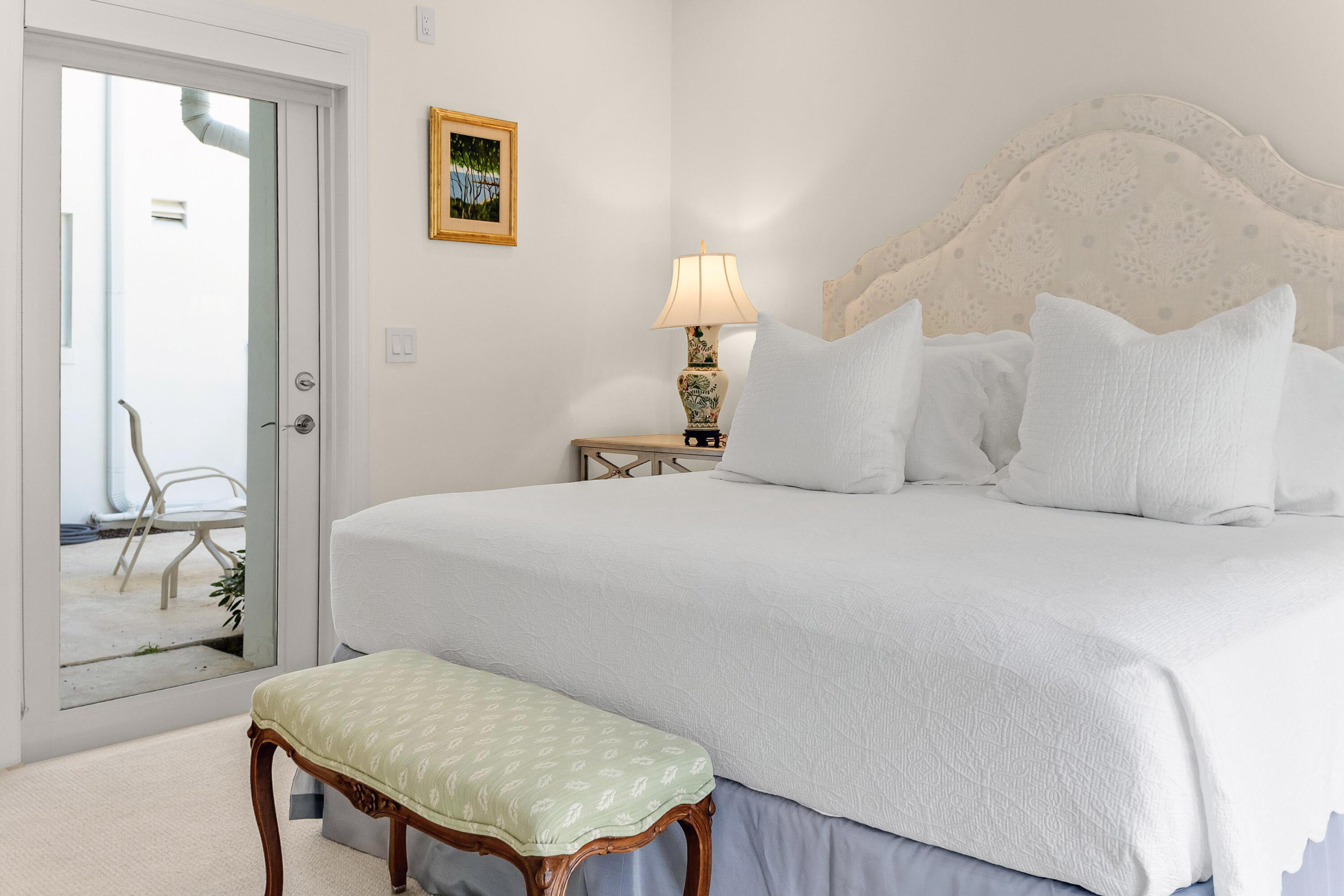 311 Cocoanut Row 101