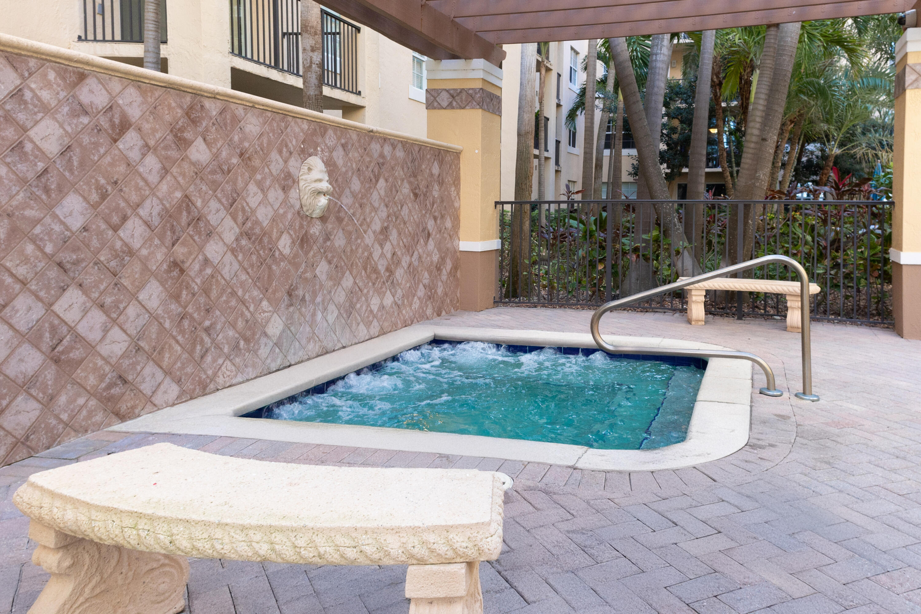 1801 N Flagler Drive 201
