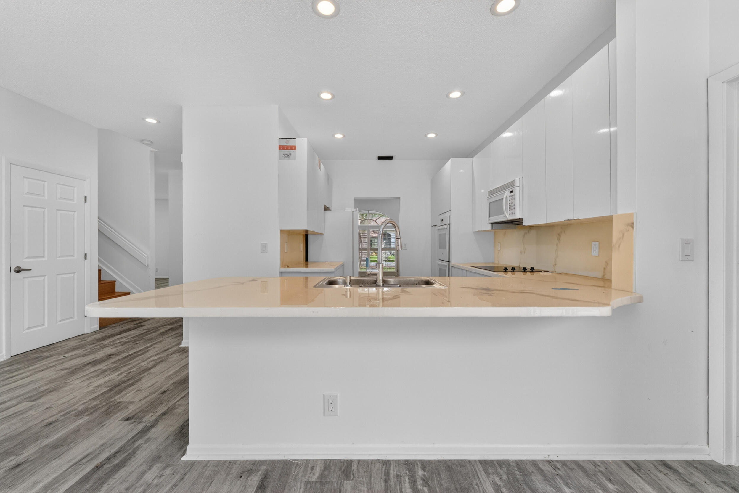 10749 Nashville Drive