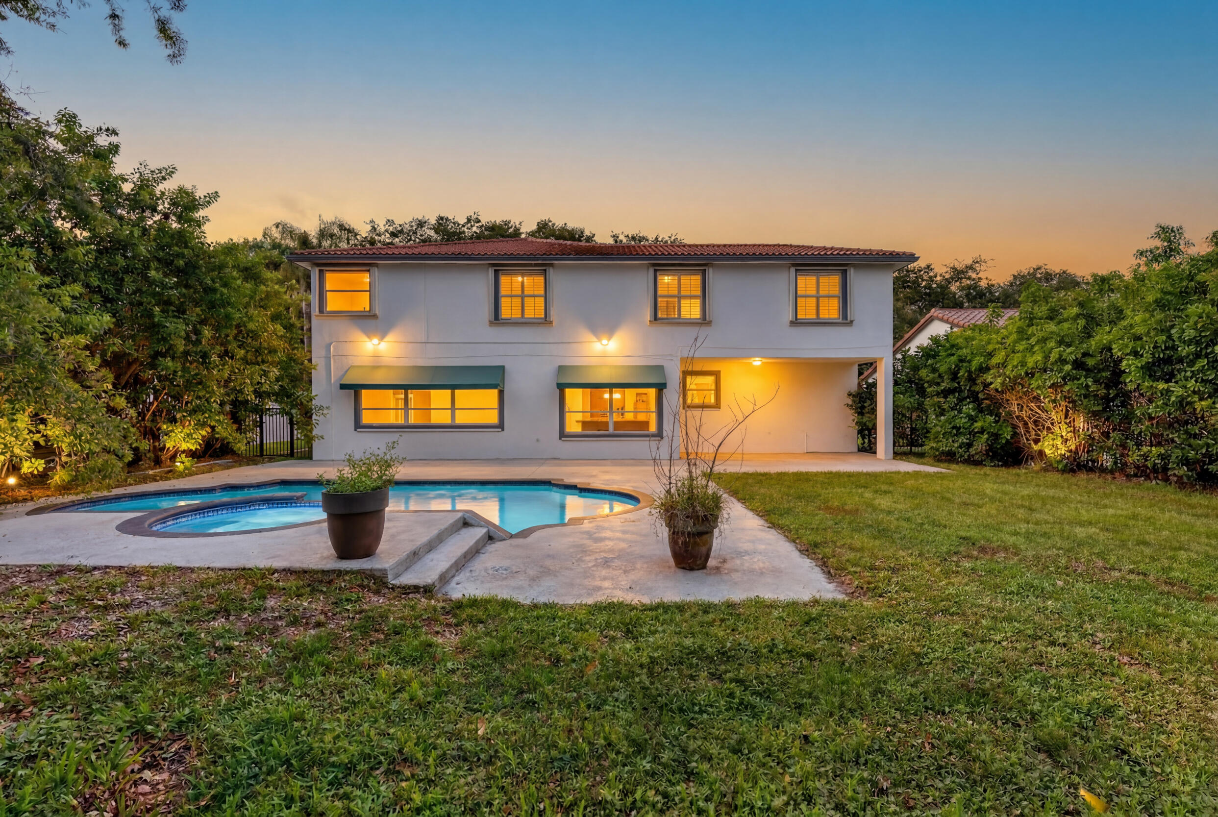 10749 Nashville Drive