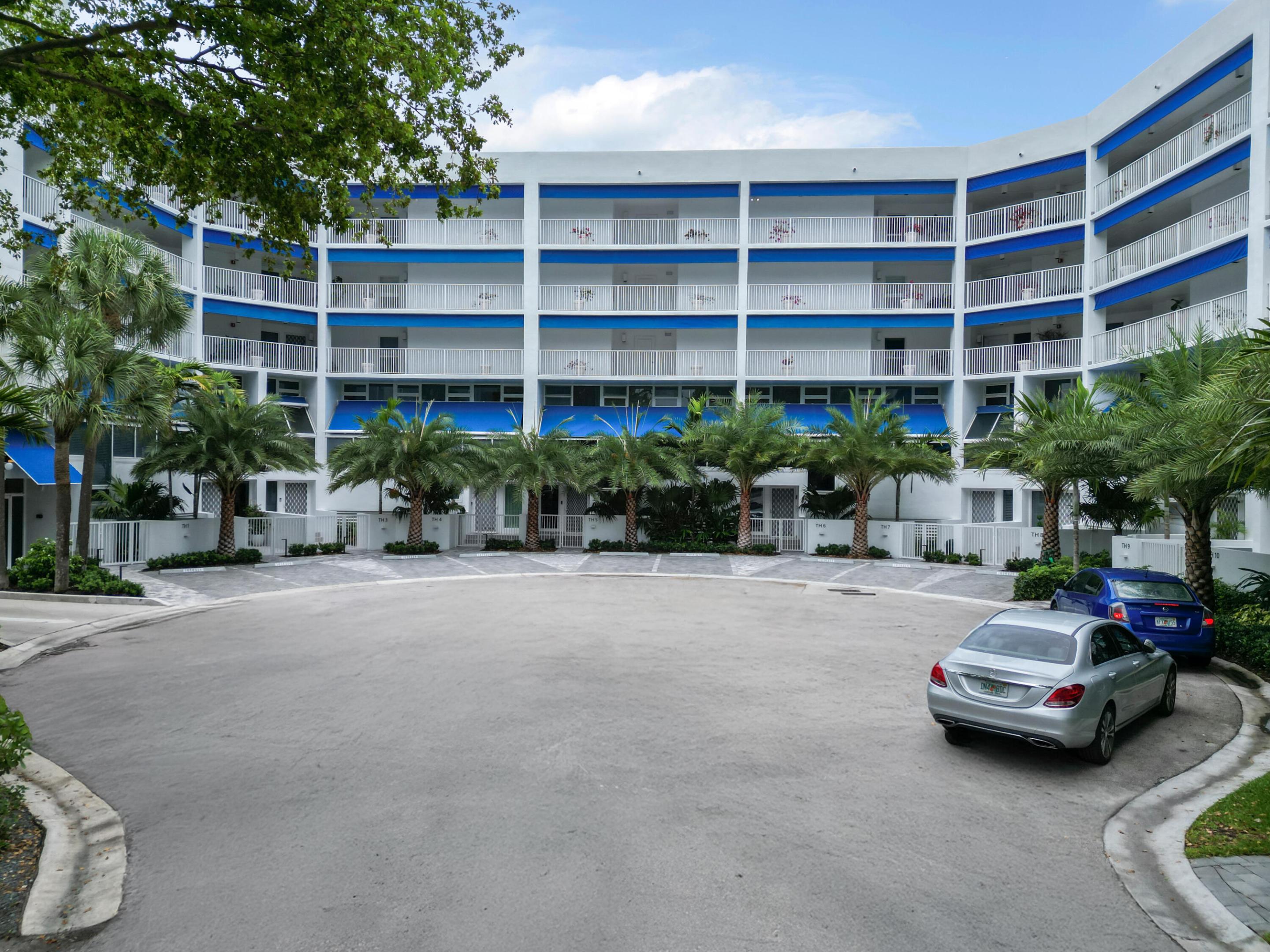 3100 NE 47th Court 305