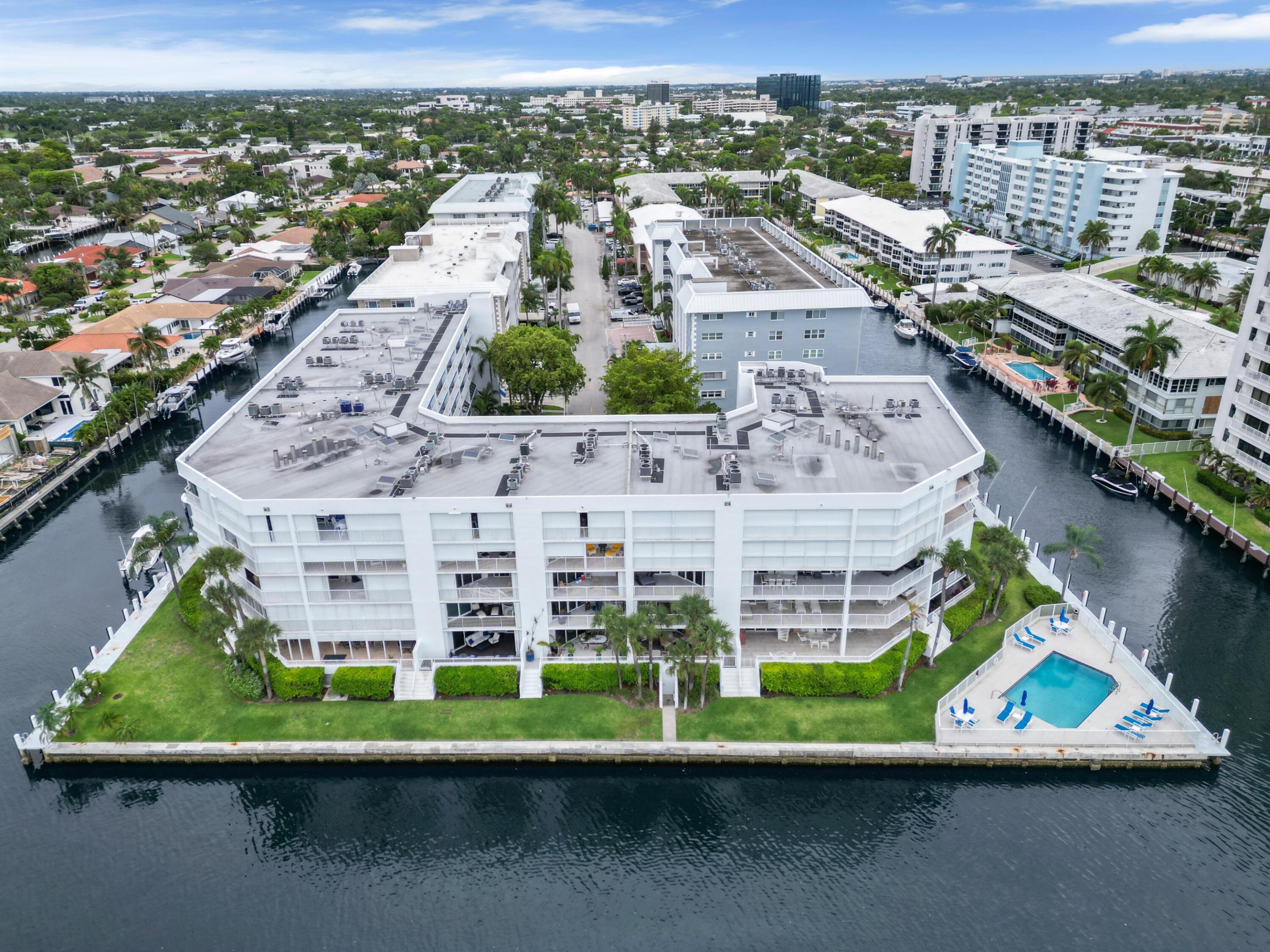 3100 NE 47th Court 305