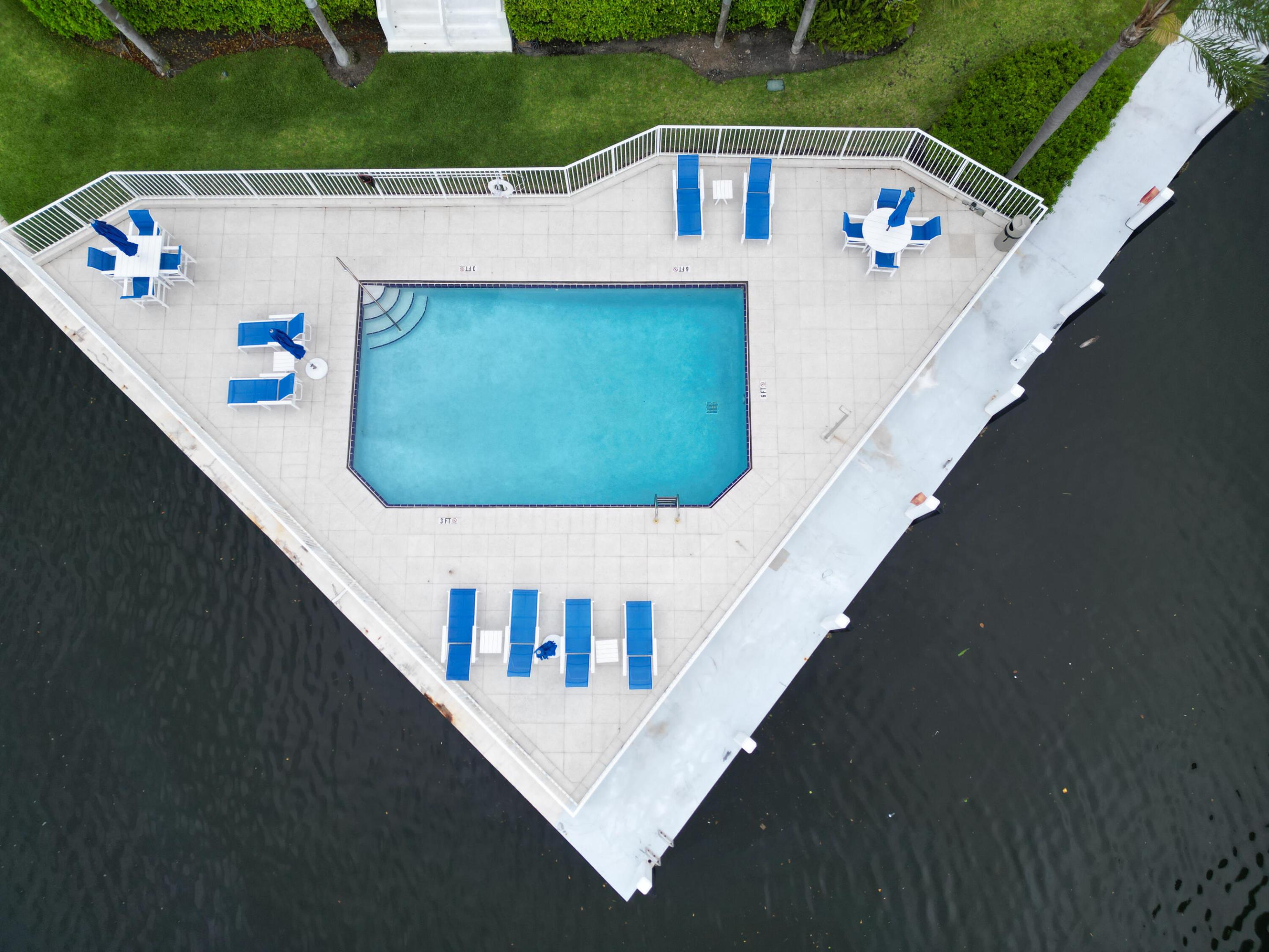 3100 NE 47th Court 305