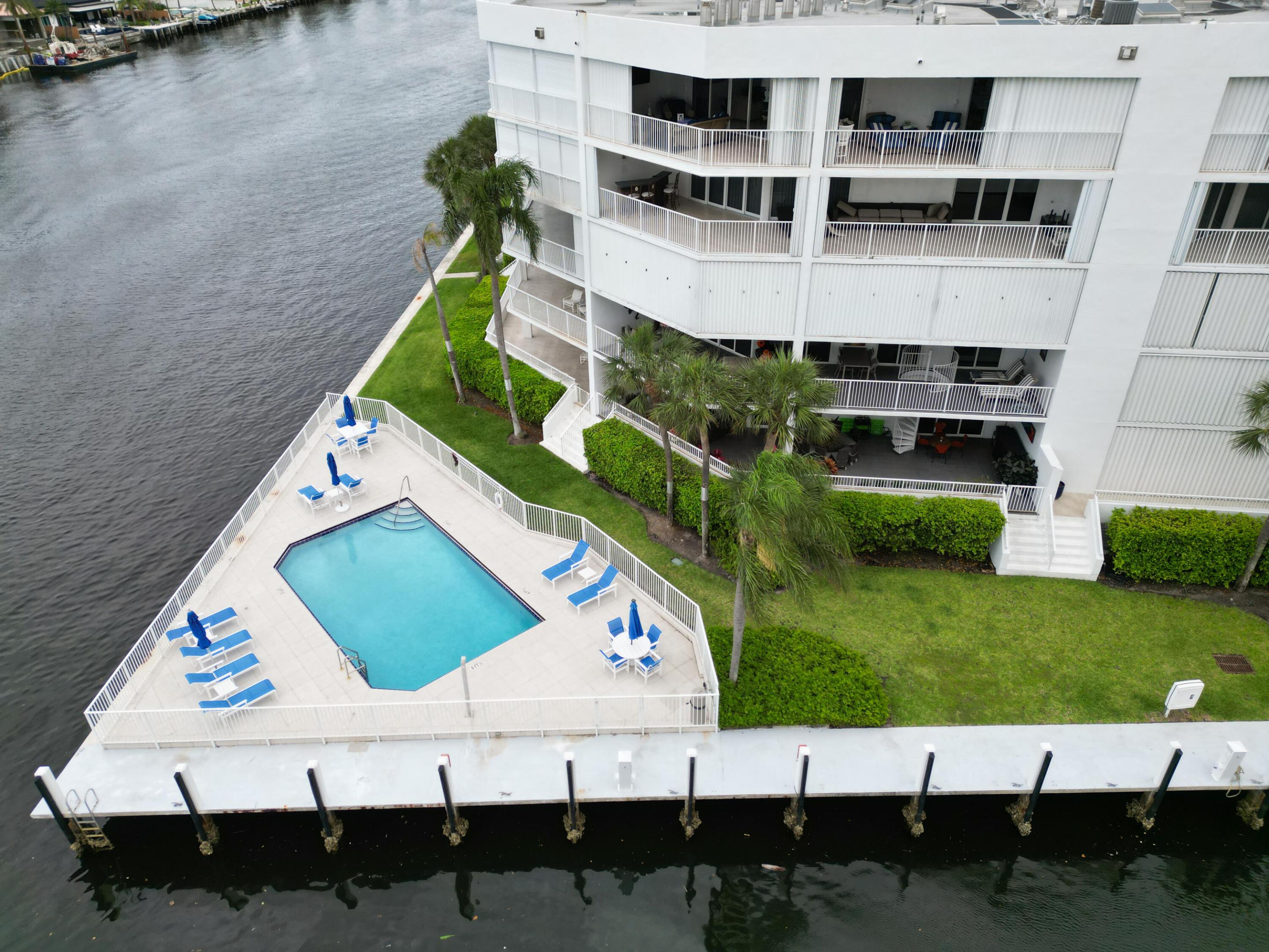 3100 NE 47th Court 305