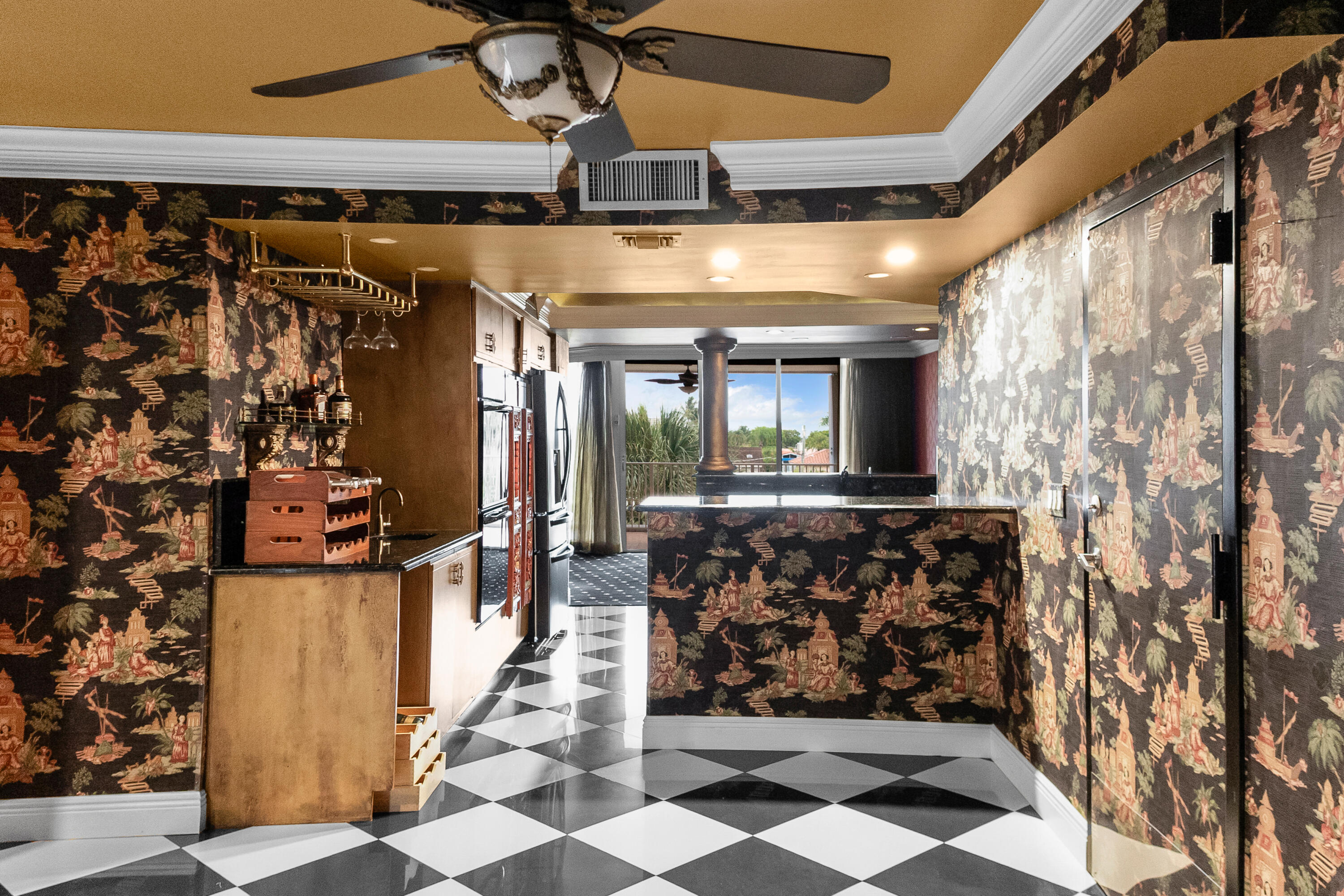 3100 NE 47th Court 305