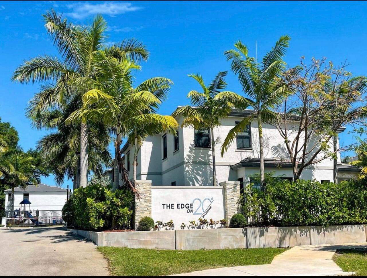 519 SW 19th Terrace