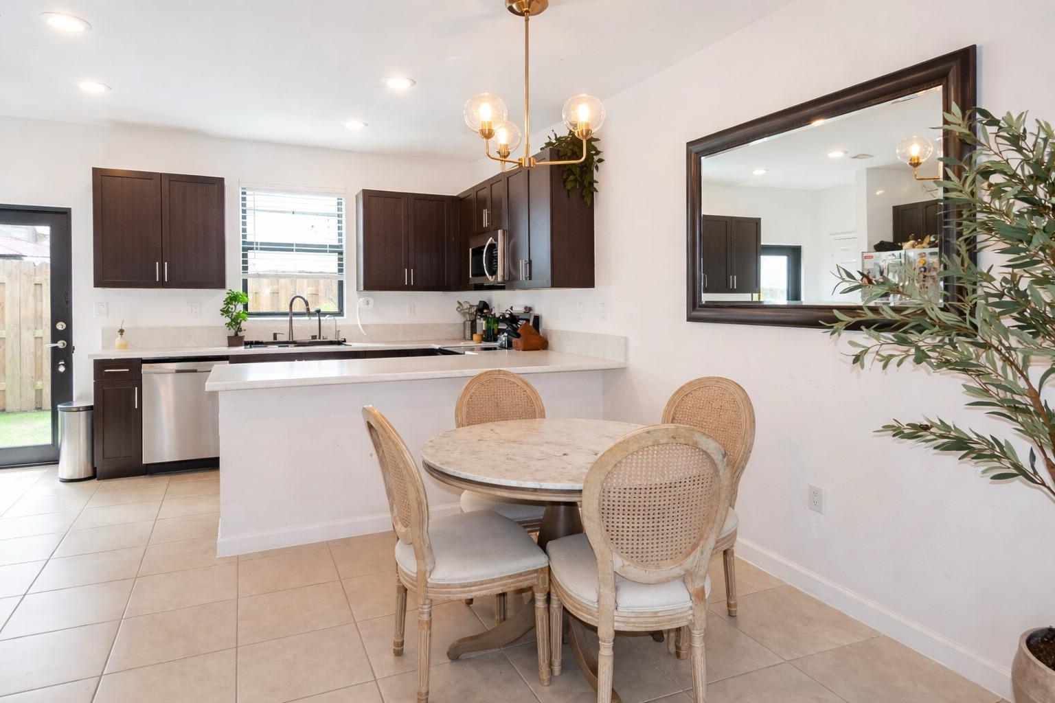 519 SW 19th Terrace