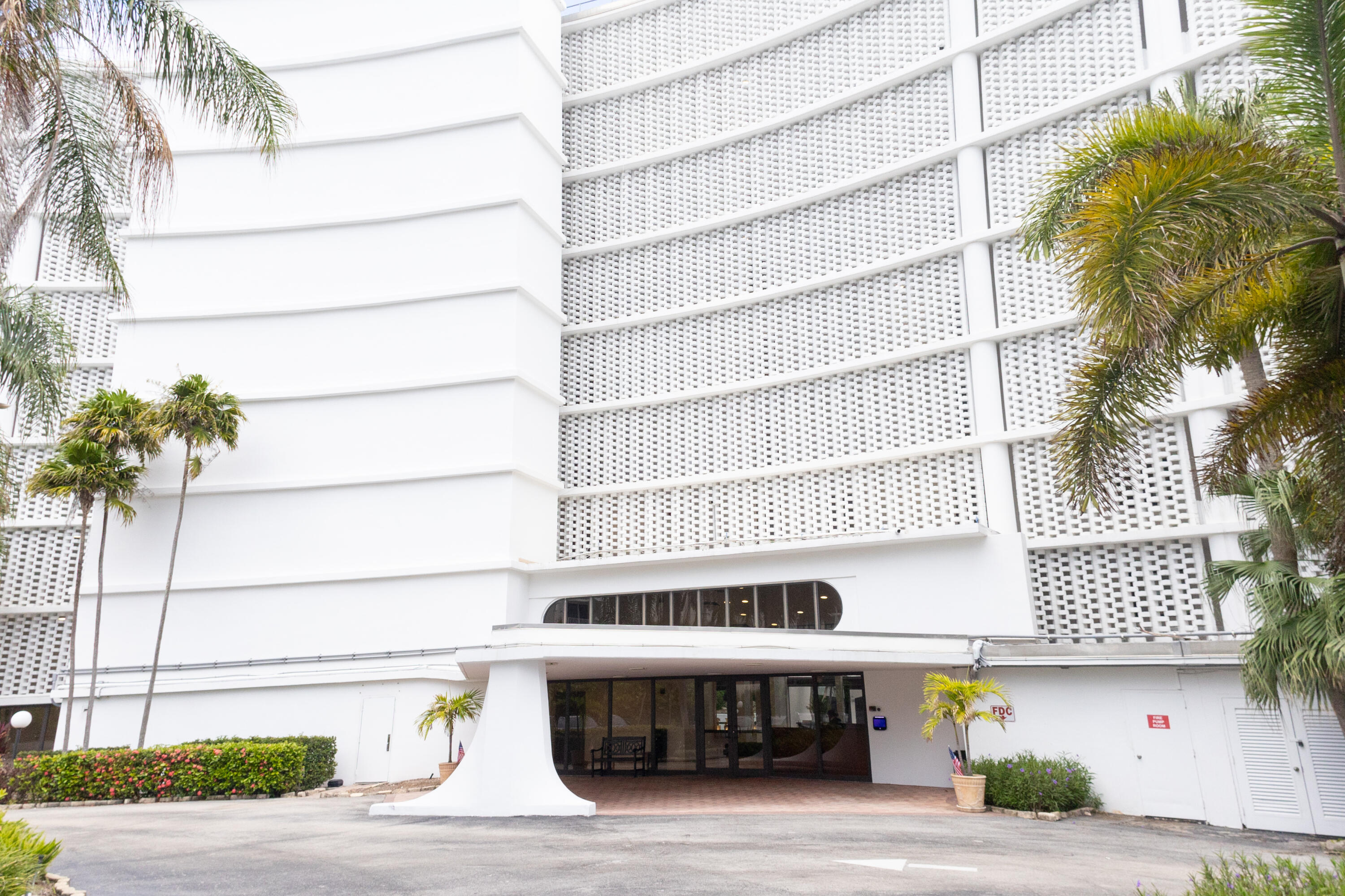 3590 S Ocean Boulevard 101