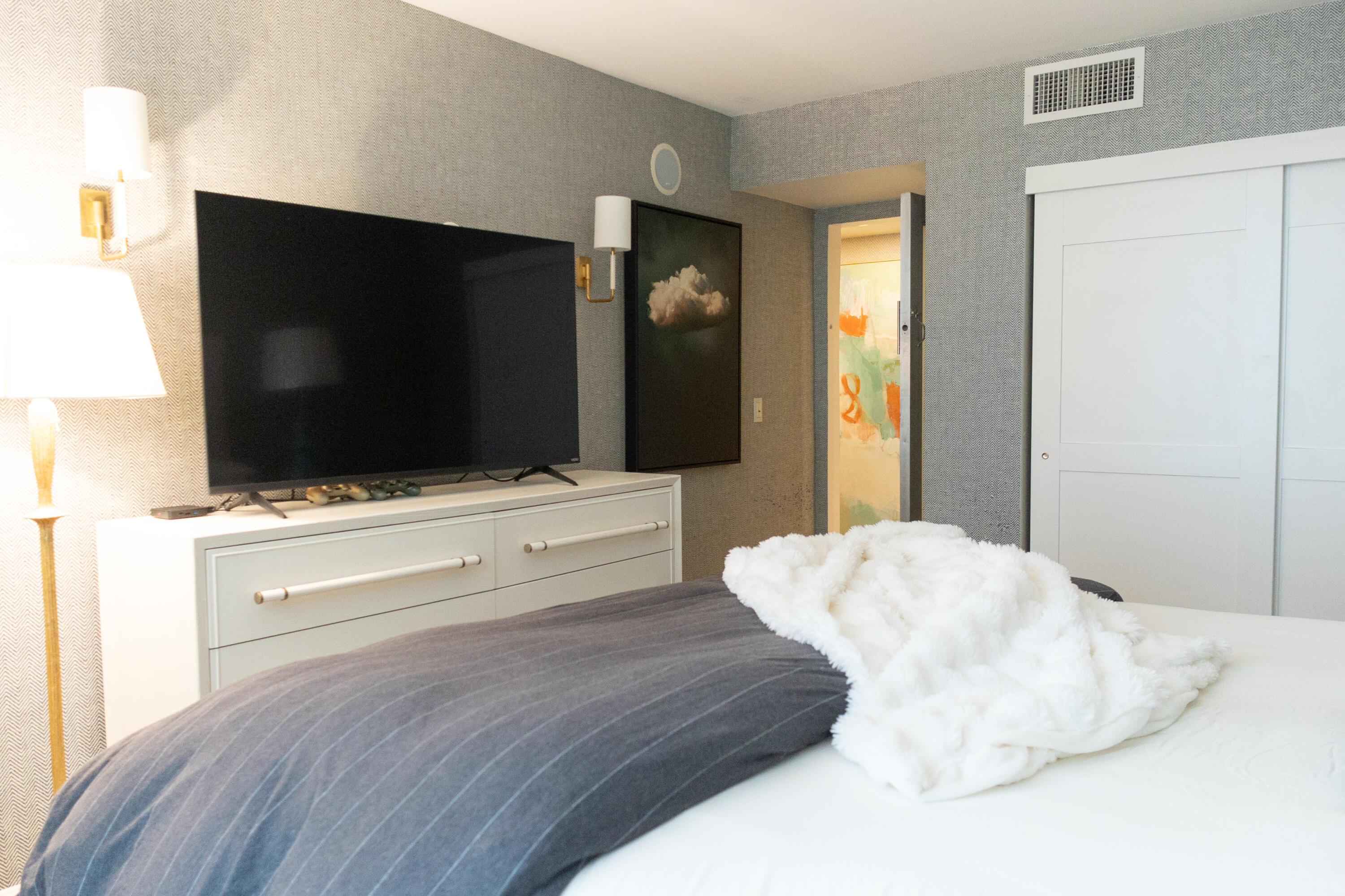 3590 S Ocean Boulevard 101