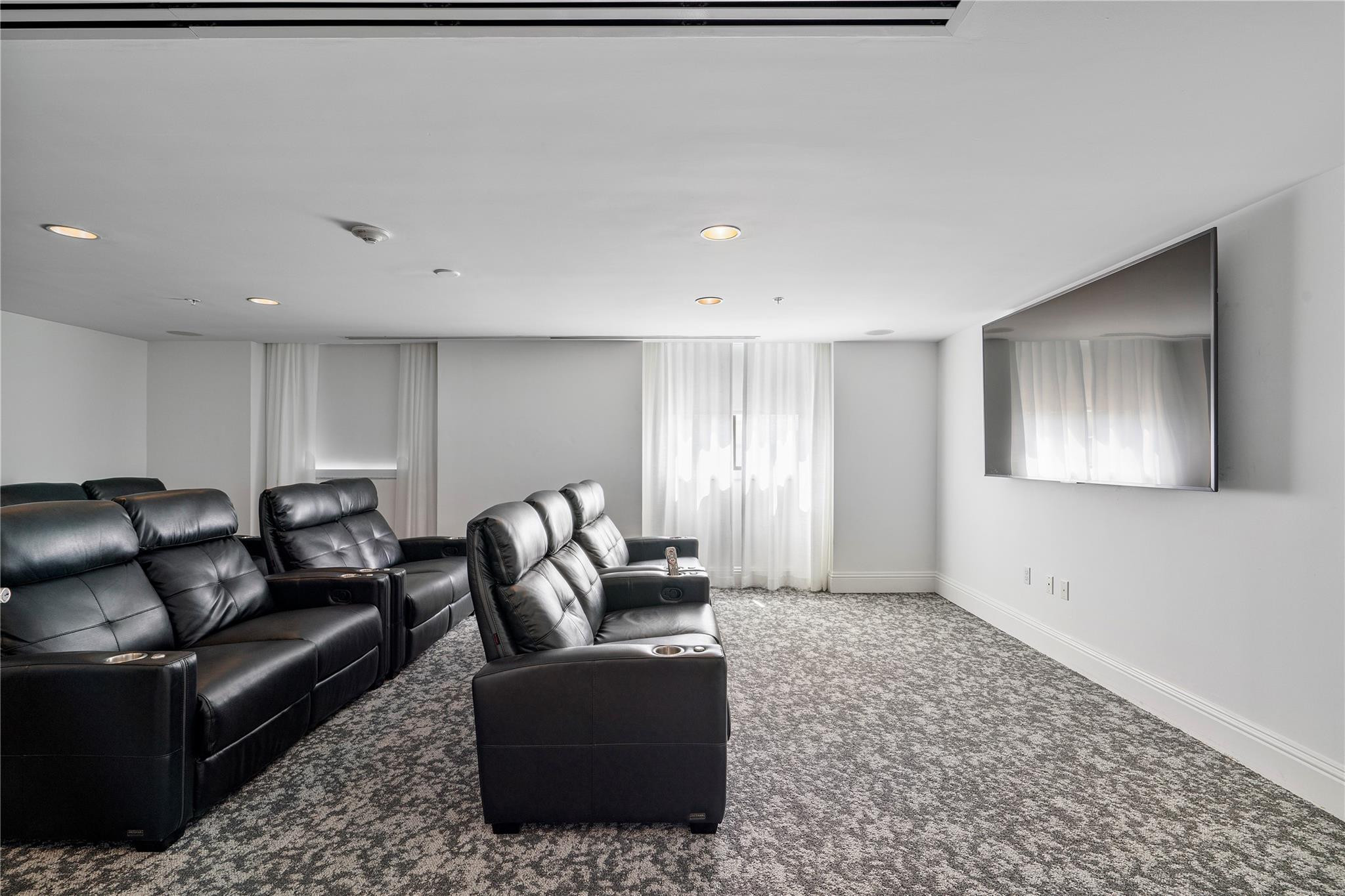 100 N Federal Highway 938