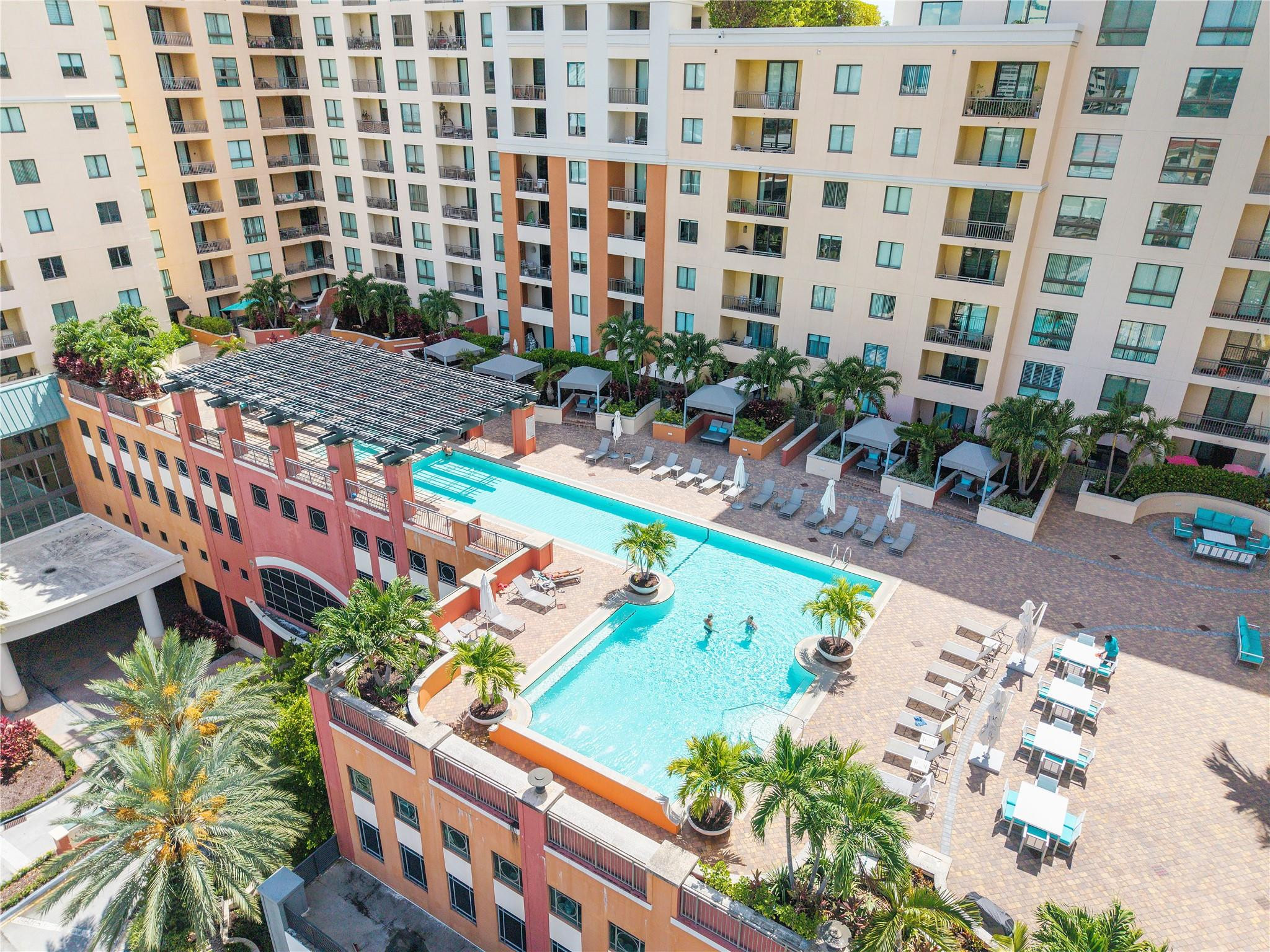 100 N Federal Highway 938