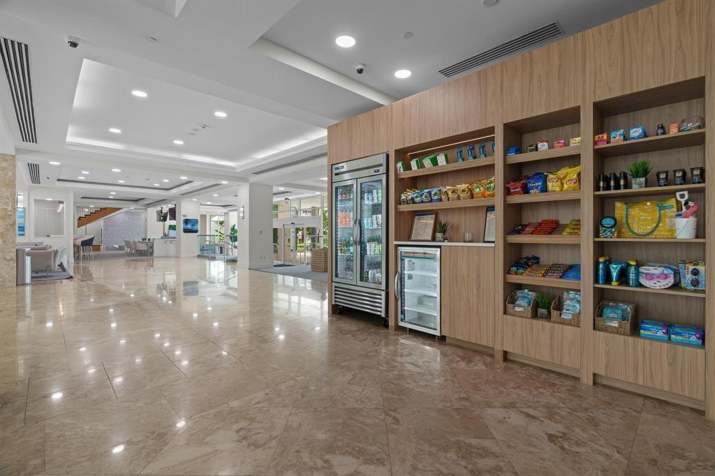 2670 E Sunrise Boulevard 1115