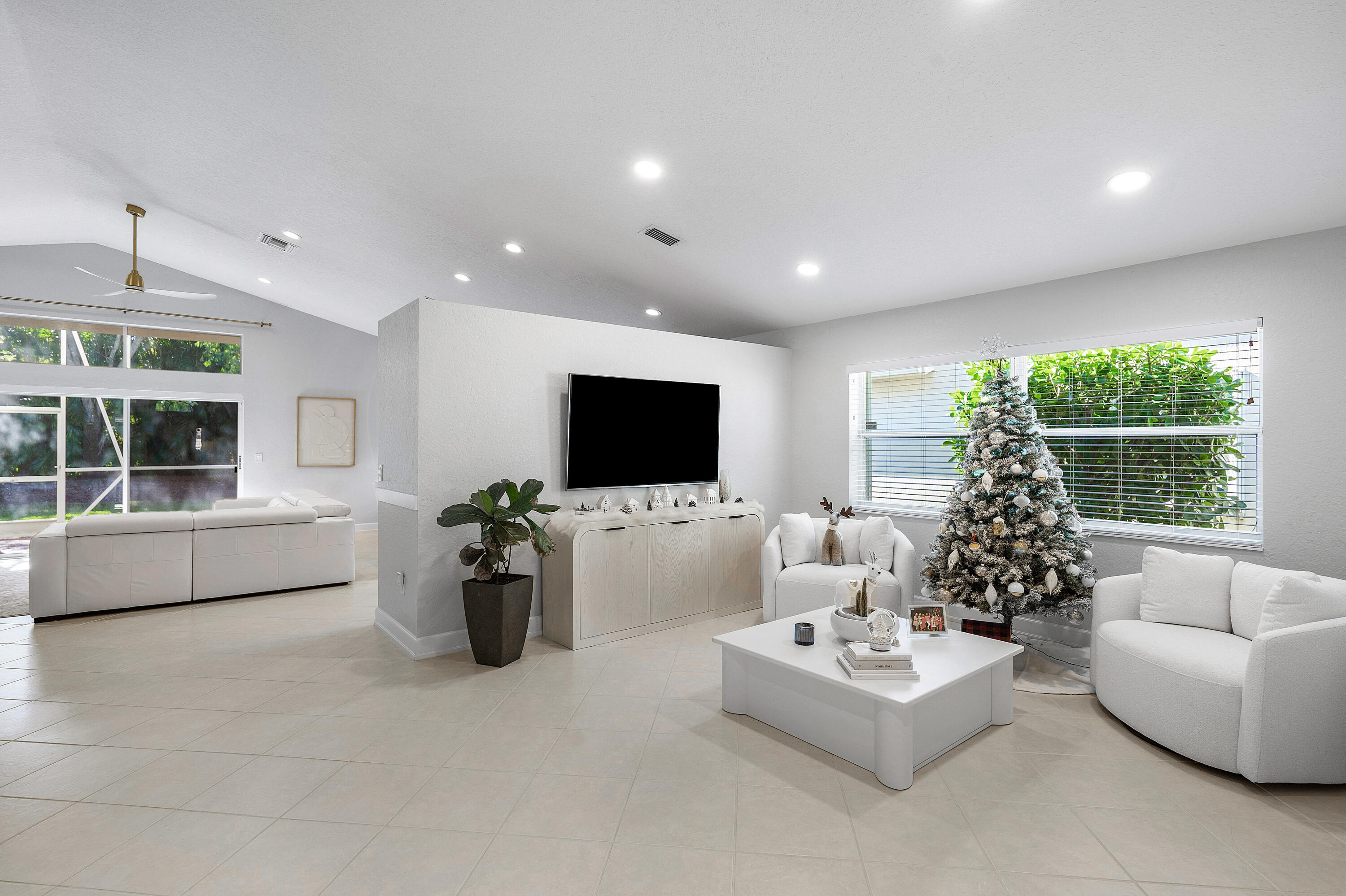 4249 Bluff Harbor Way