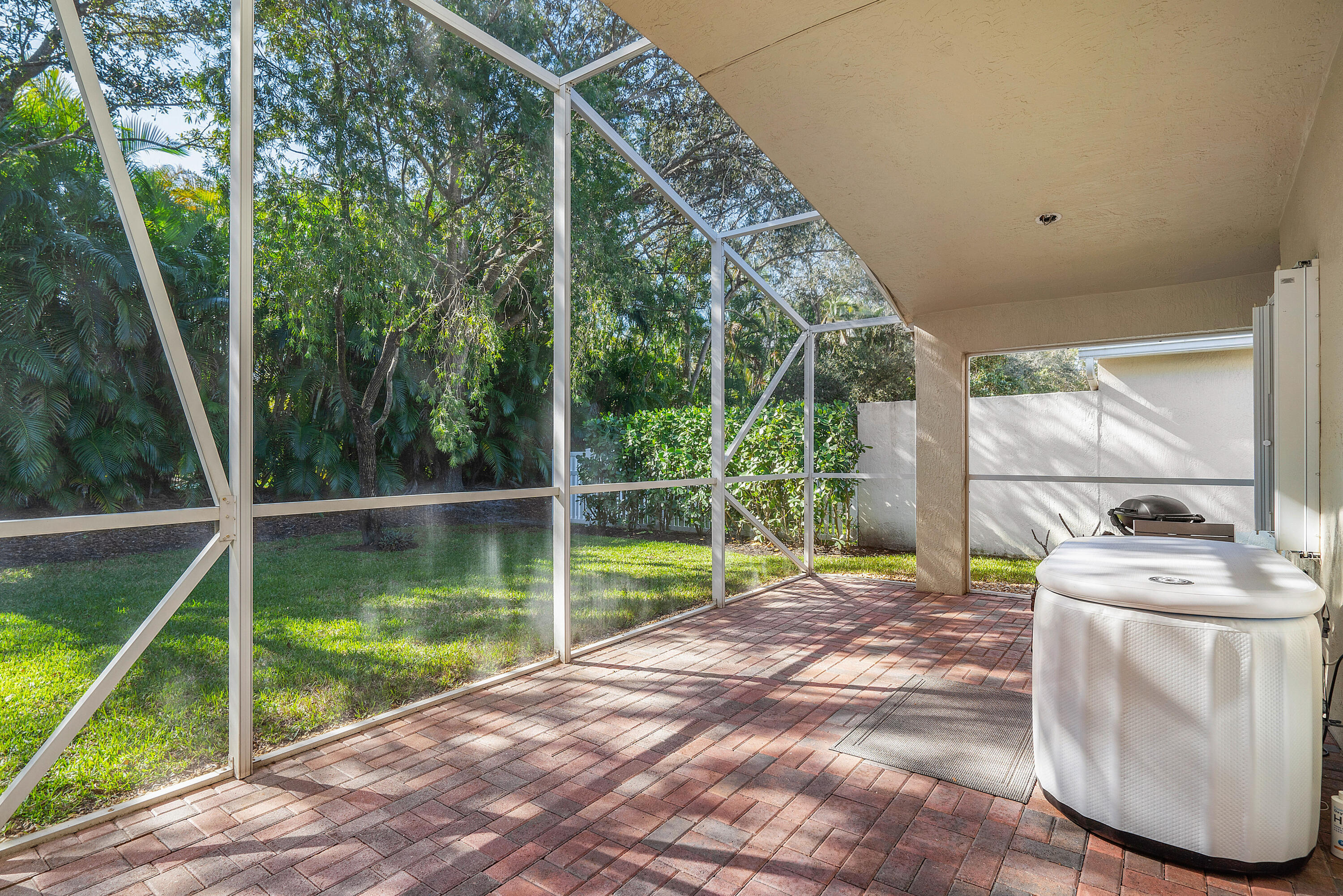 4249 Bluff Harbor Way