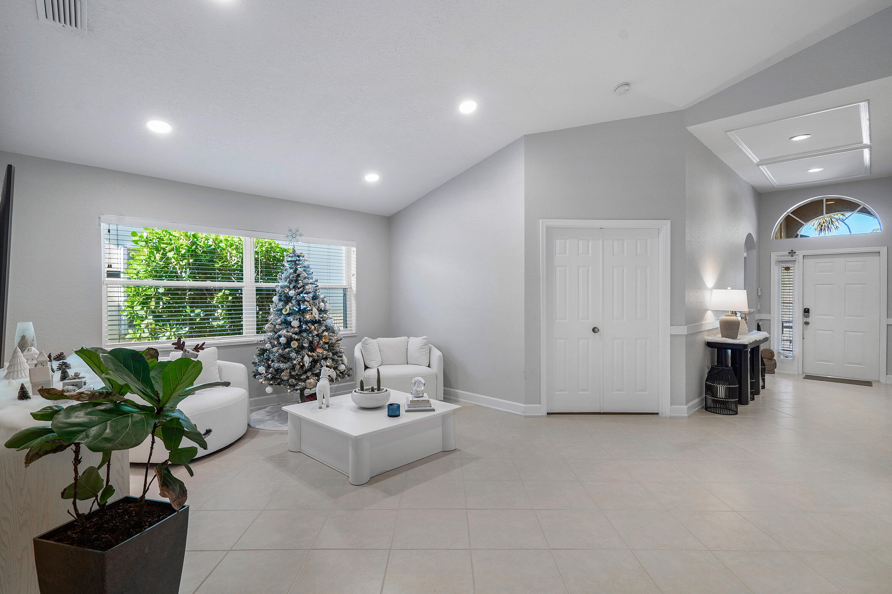 4249 Bluff Harbor Way