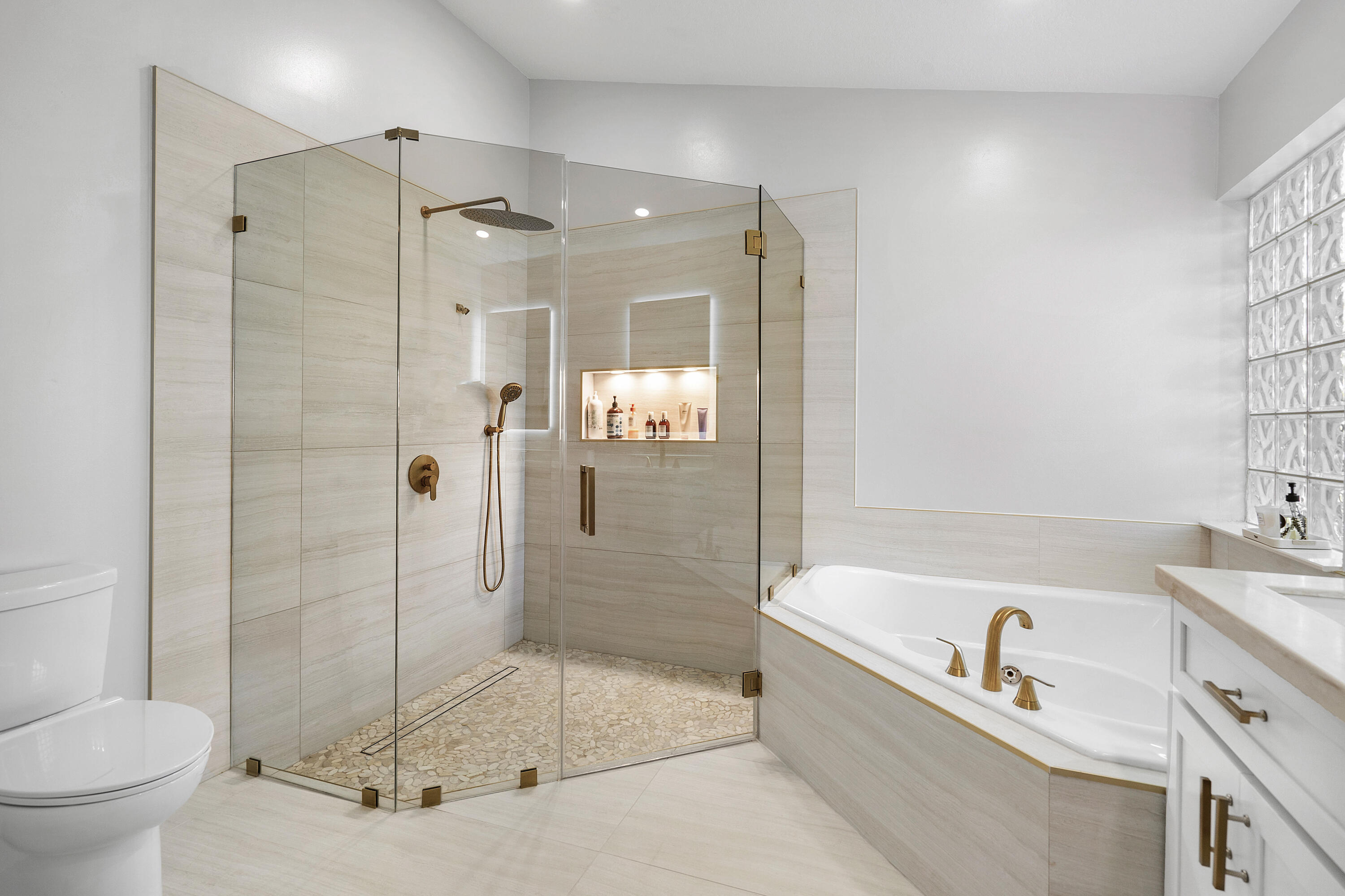 4249 Bluff Harbor Way