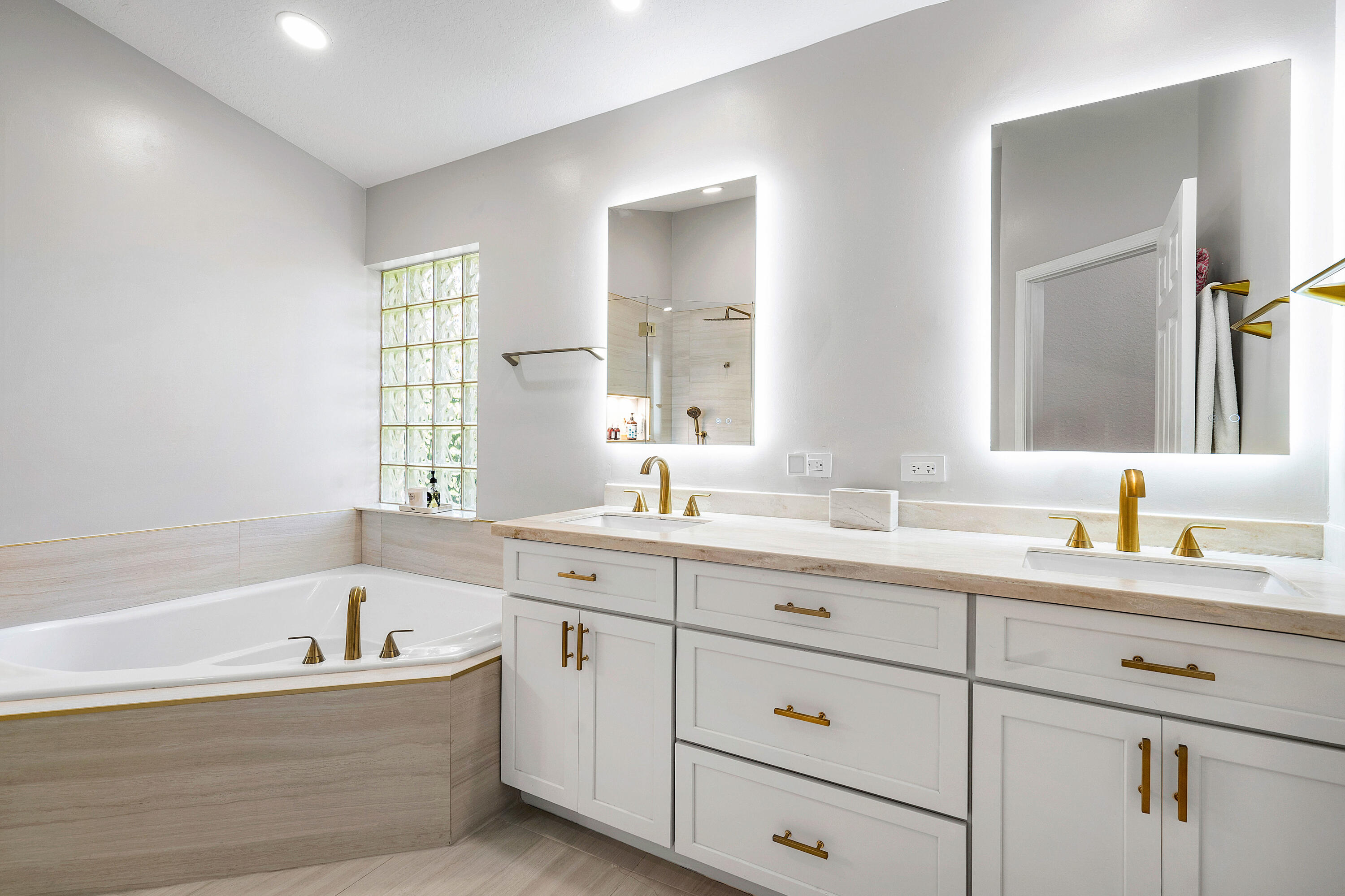 4249 Bluff Harbor Way