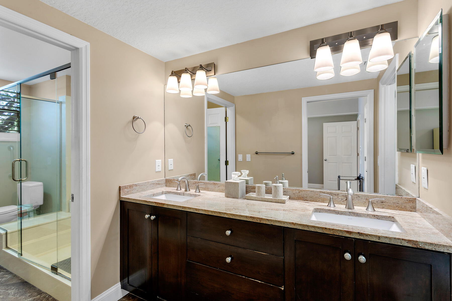 3940 Schooner Pointe Drive 109