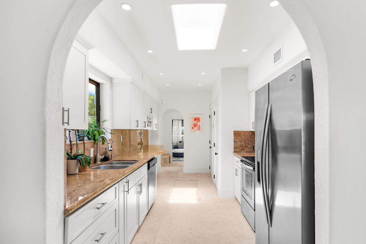 7820 Hawthorne Avenue