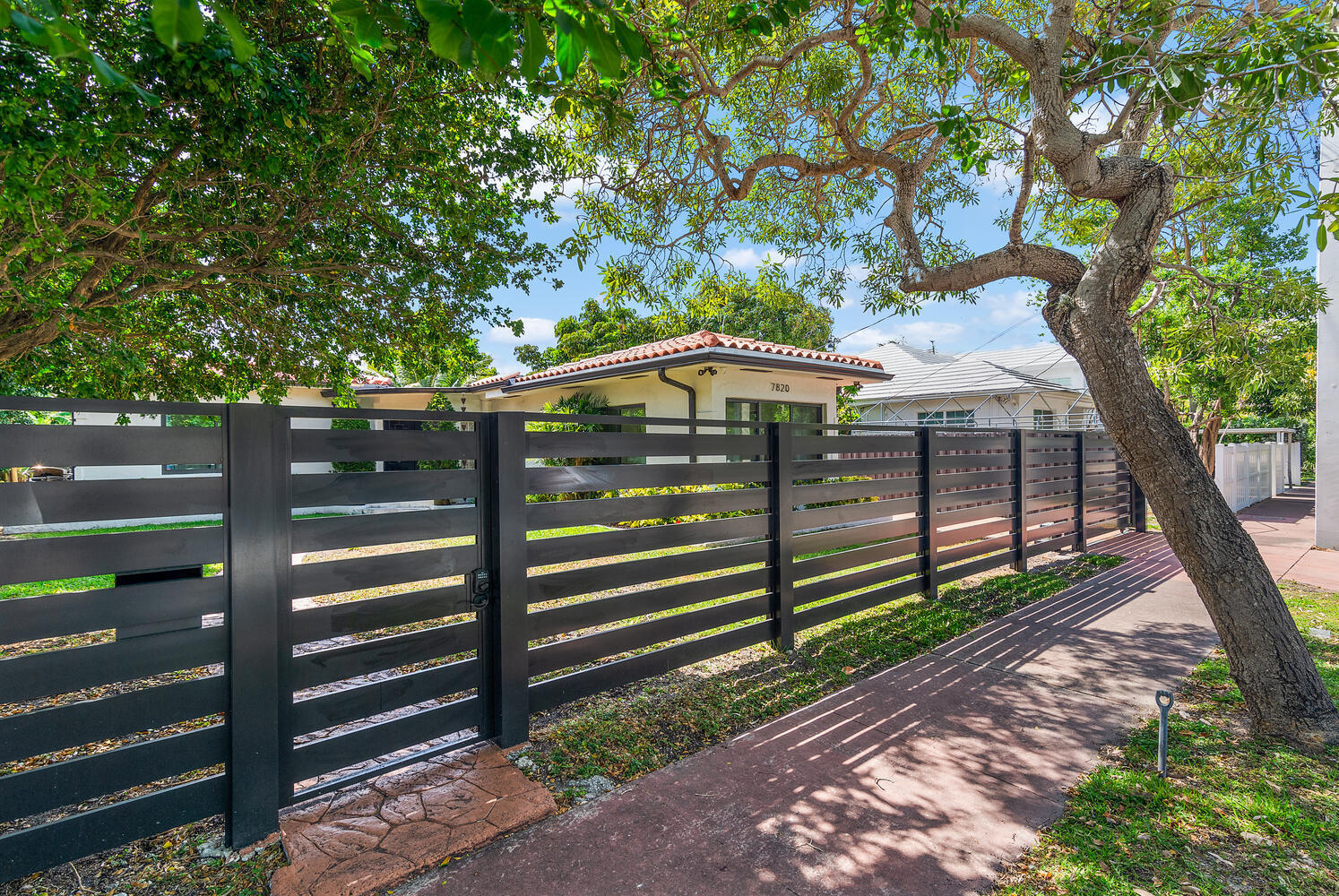 7820 Hawthorne Avenue