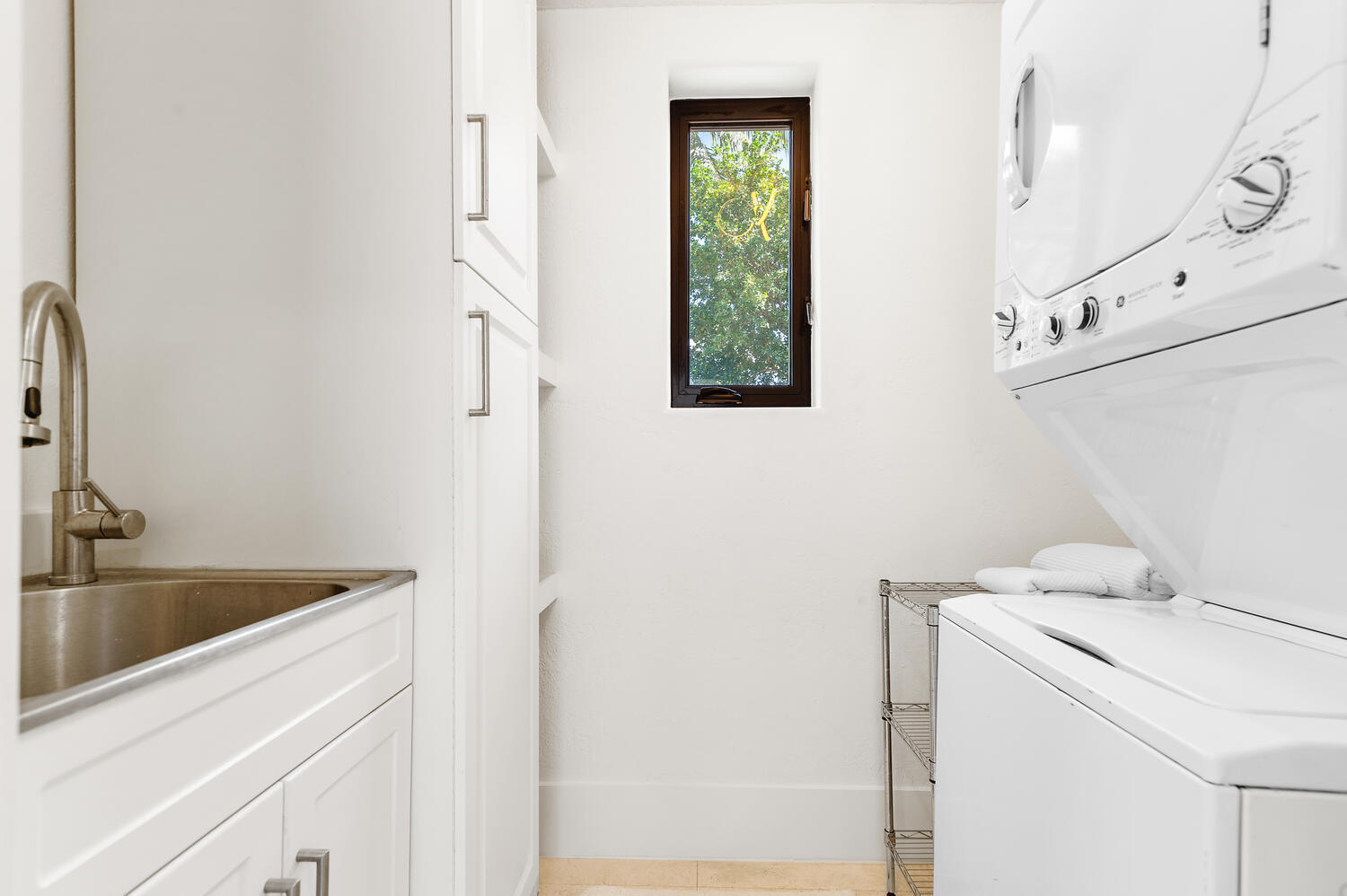 7820 Hawthorne Avenue