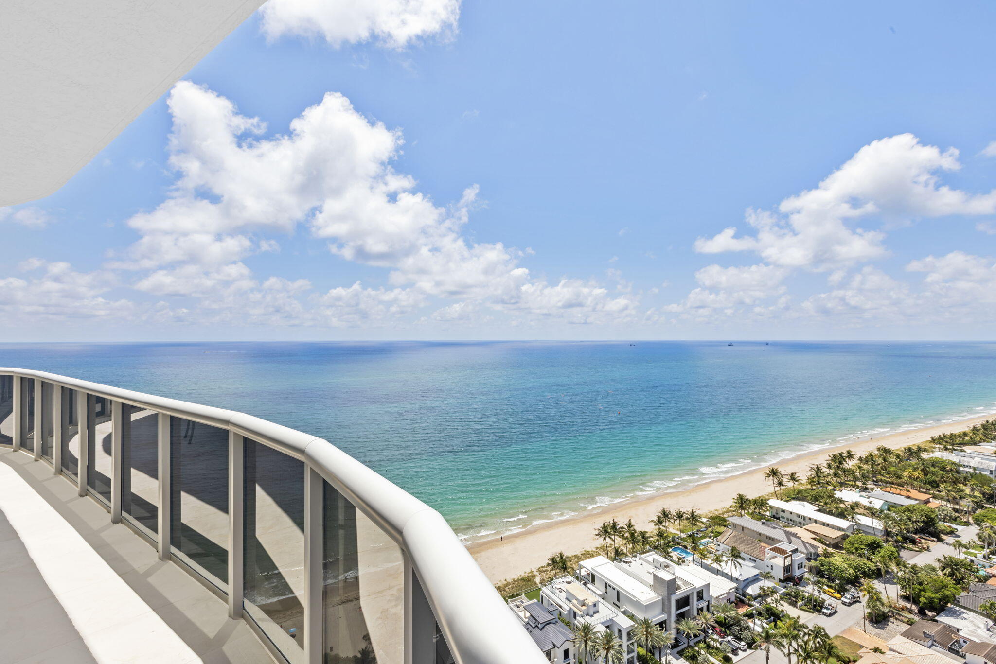 3100 N Ocean Boulevard 2810