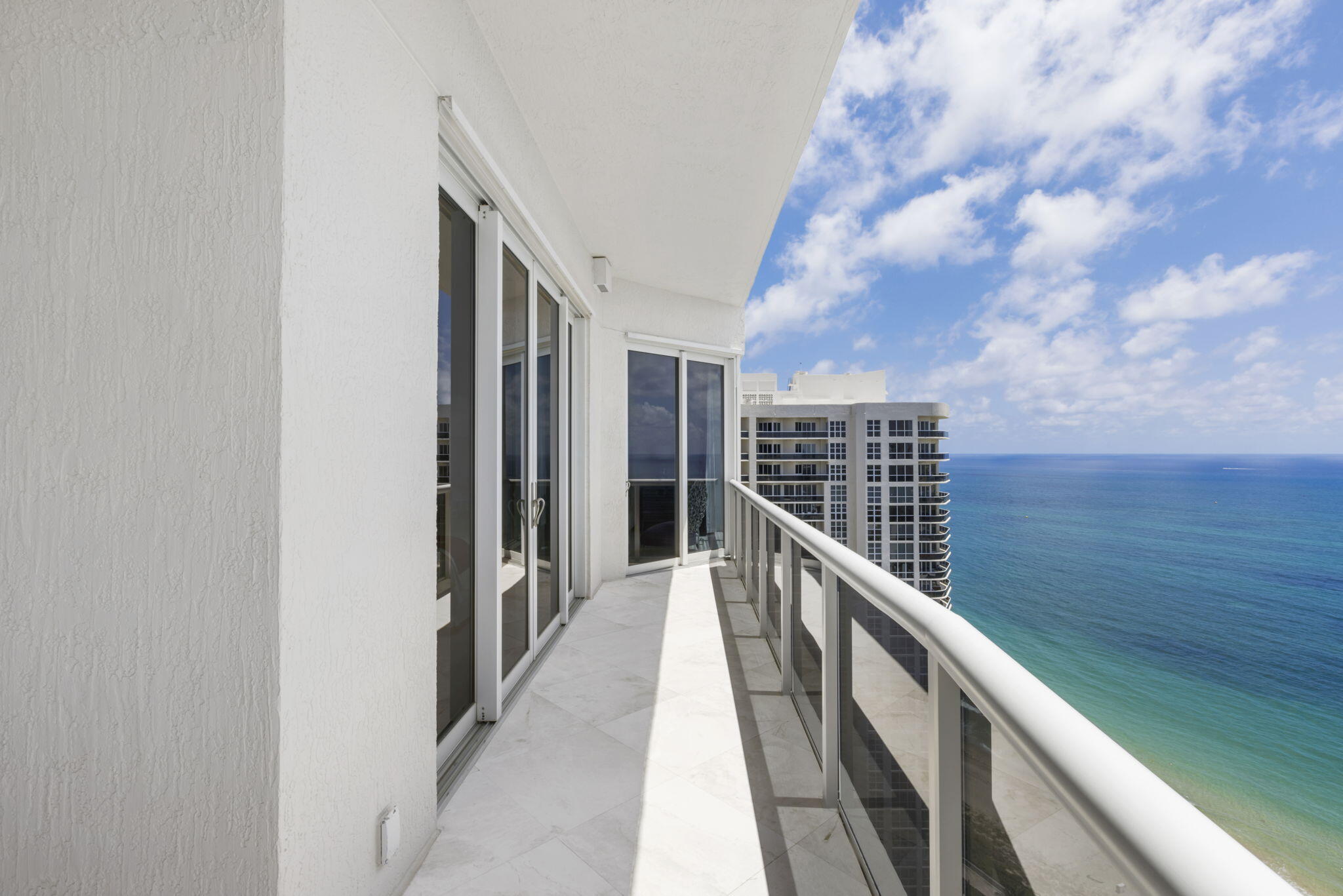 3100 N Ocean Boulevard 2810