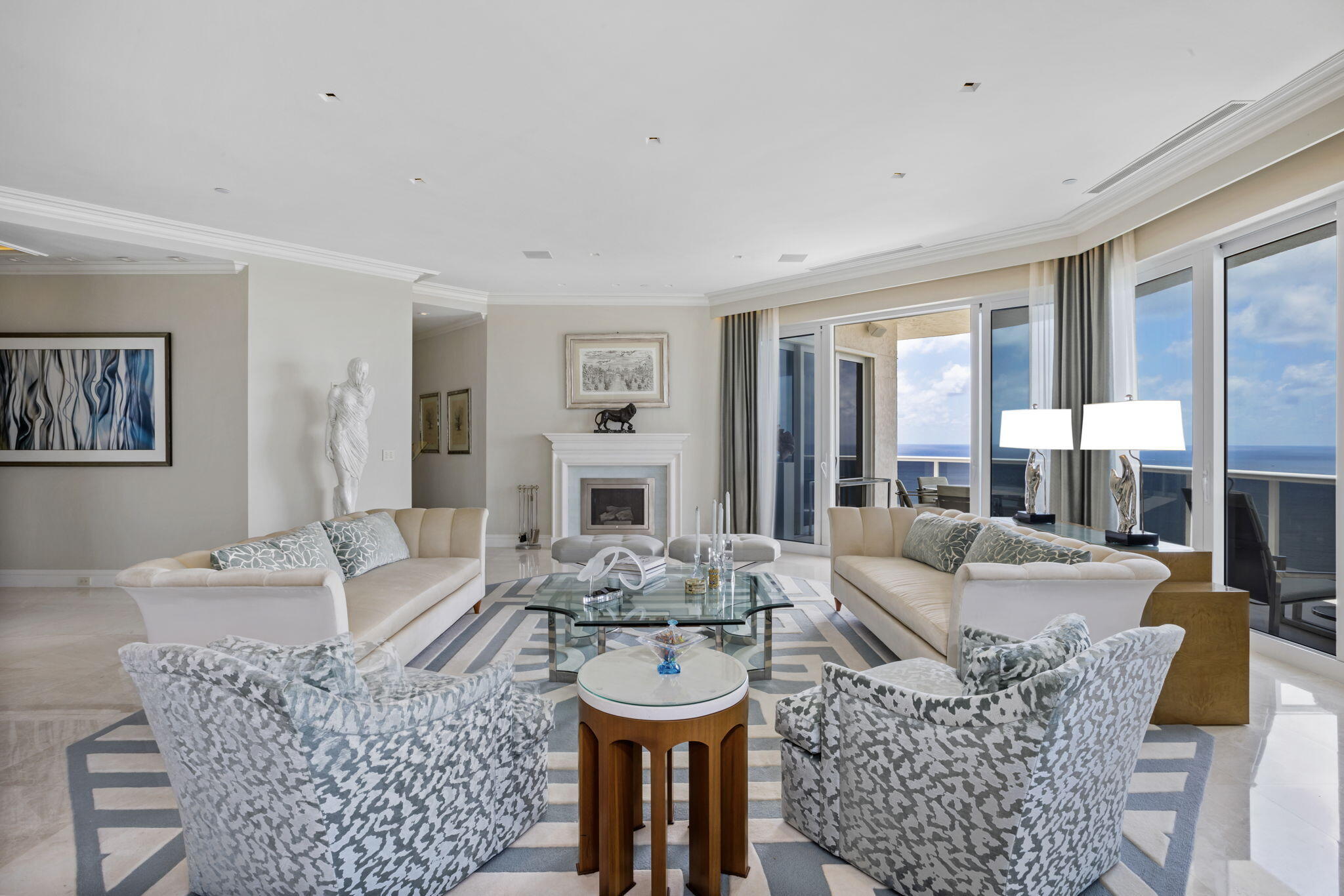 3100 N Ocean Boulevard 2810