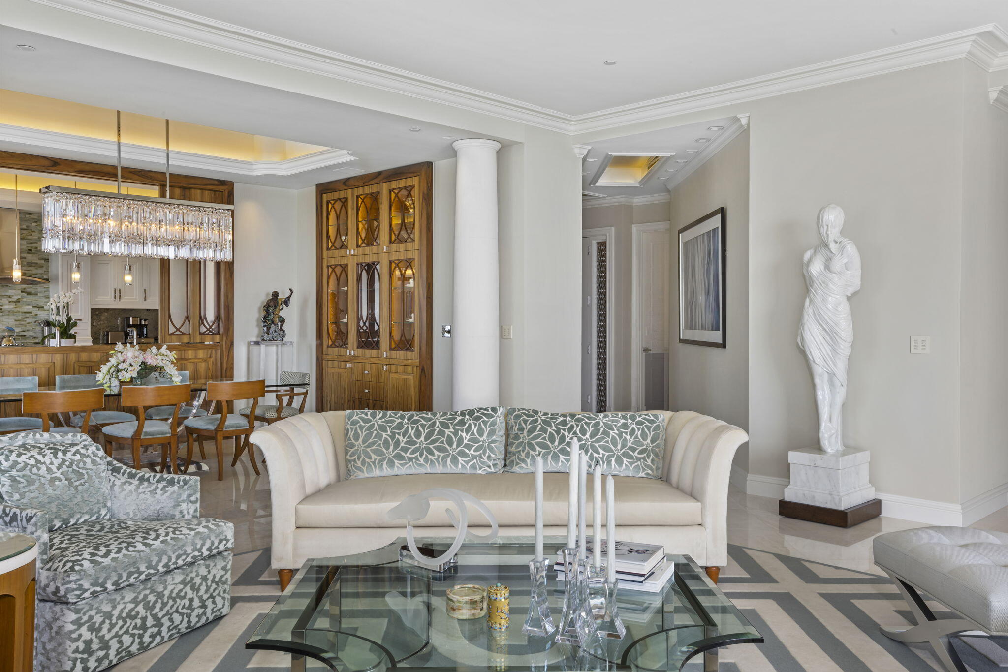 3100 N Ocean Boulevard 2810