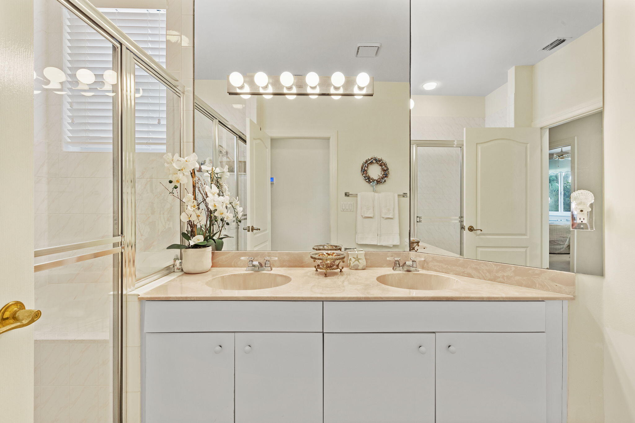 6079 Winding Lake Drive