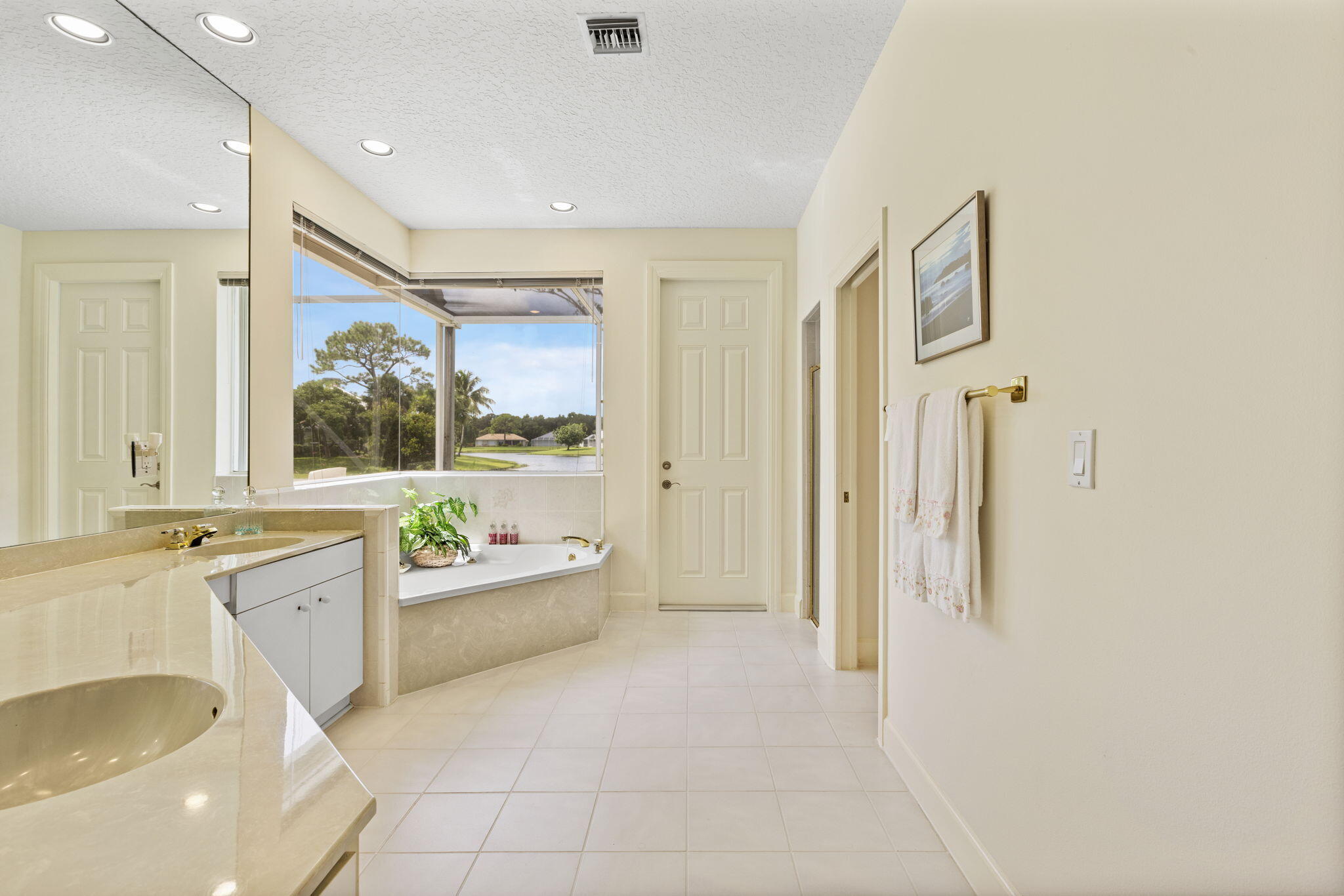 6079 Winding Lake Drive