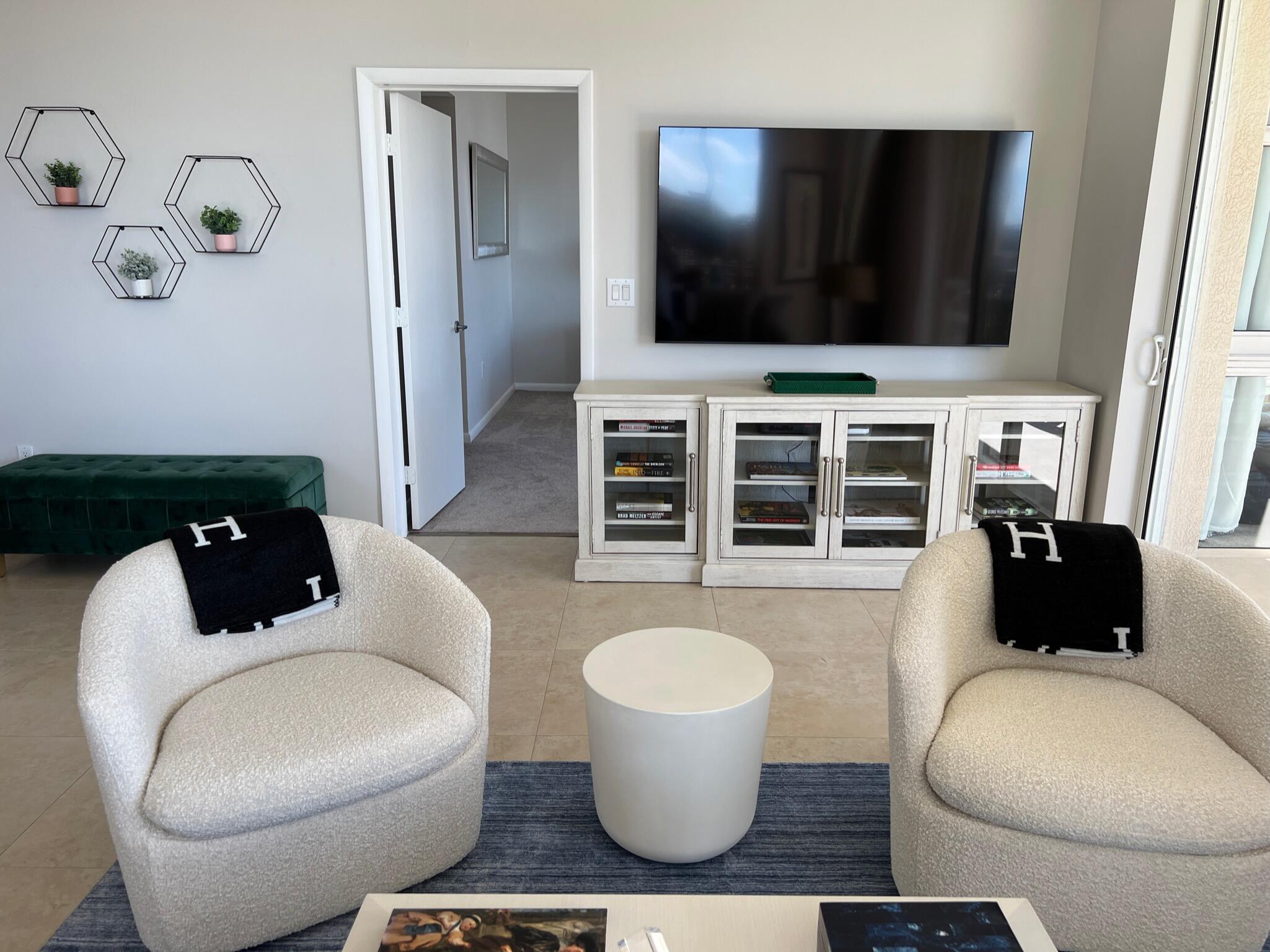 550 Okeechobee Boulevard 1001