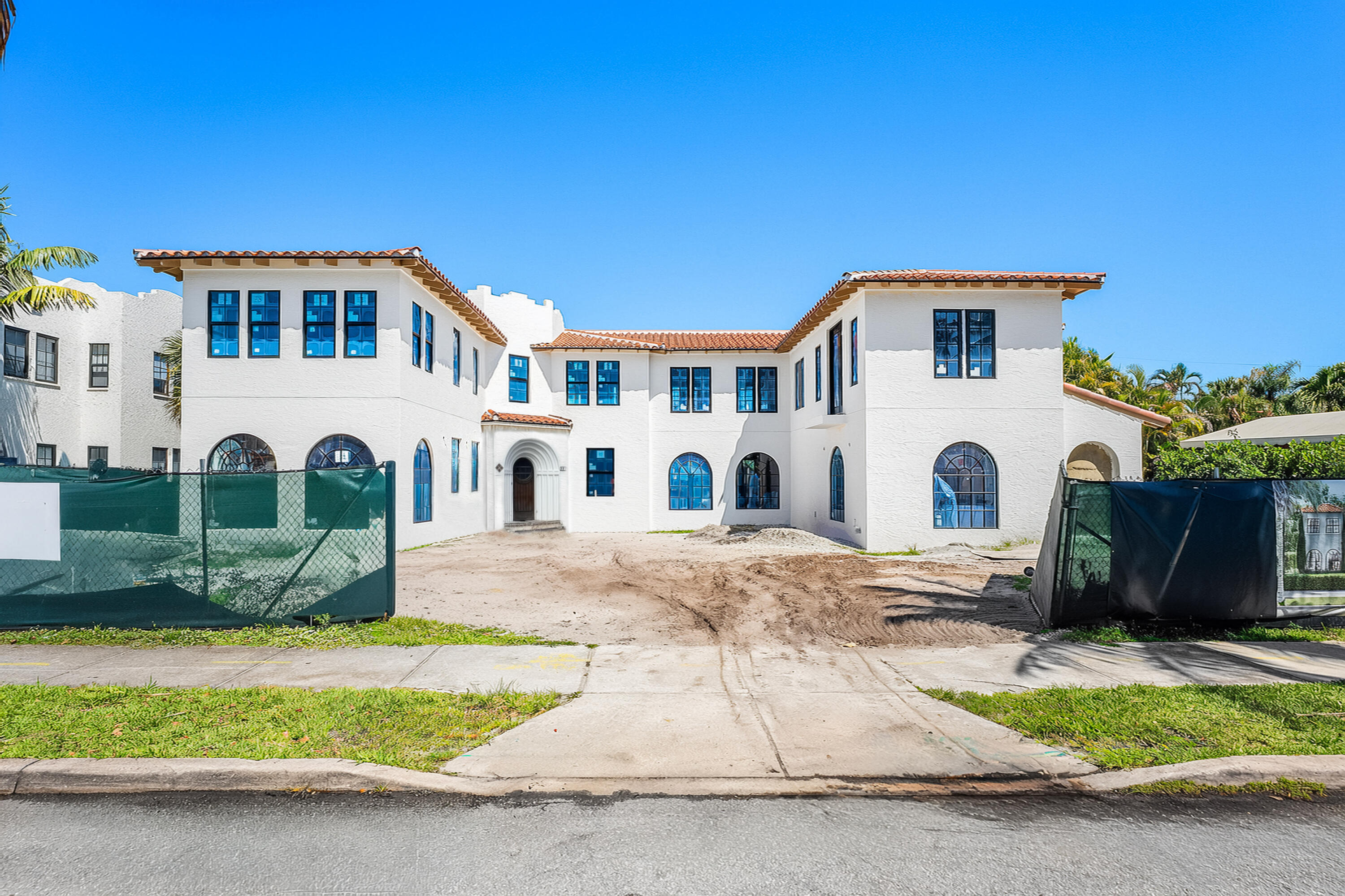 221 Monroe Drive