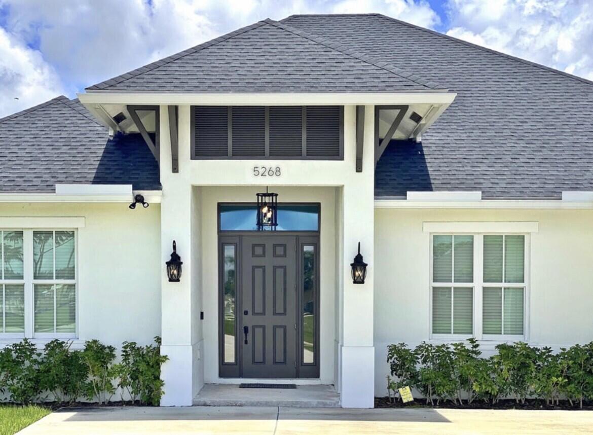 5268 NW Gamma Street, Port St. Lucie