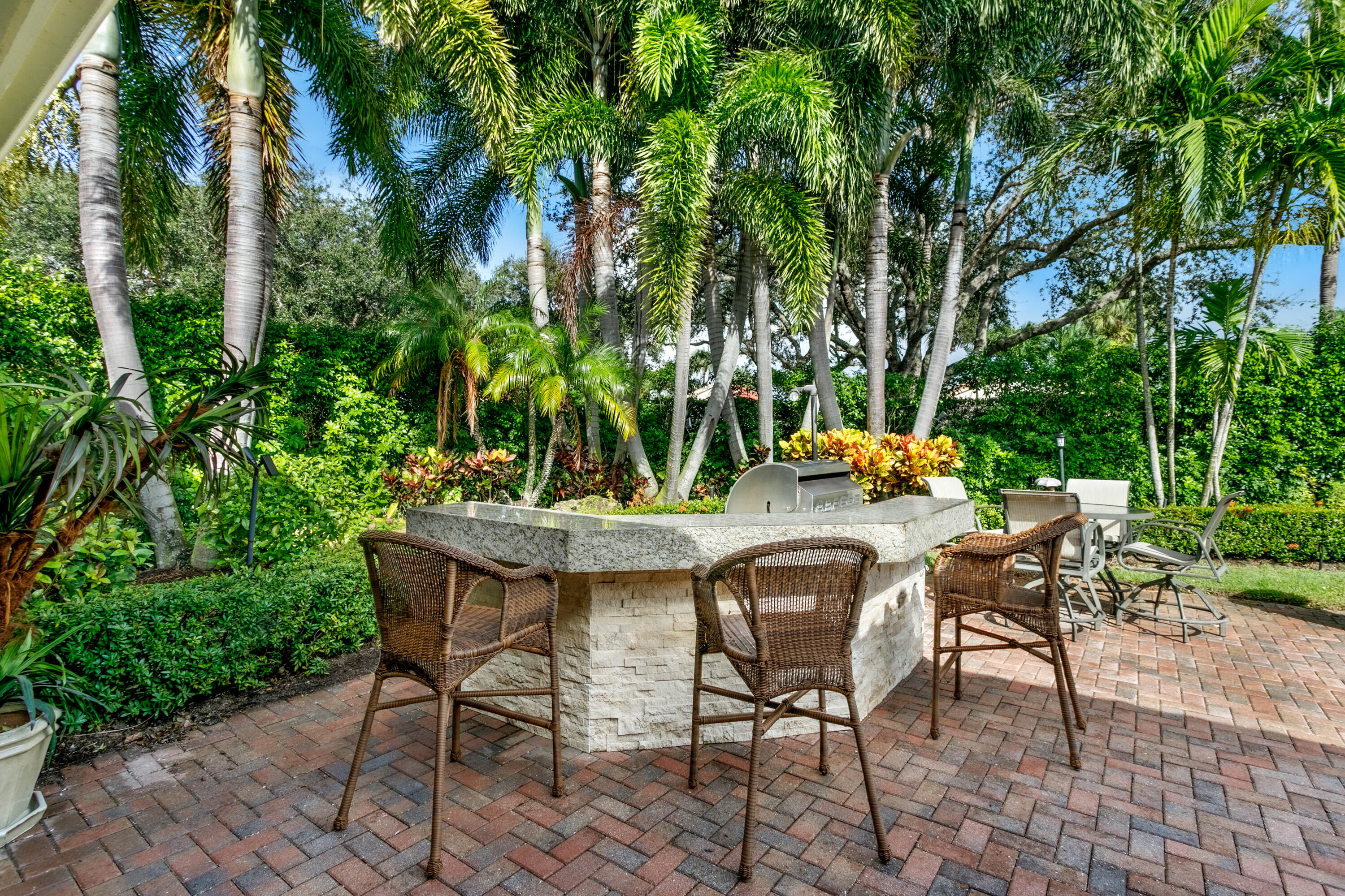 3320 Southern Cay Drive Drive