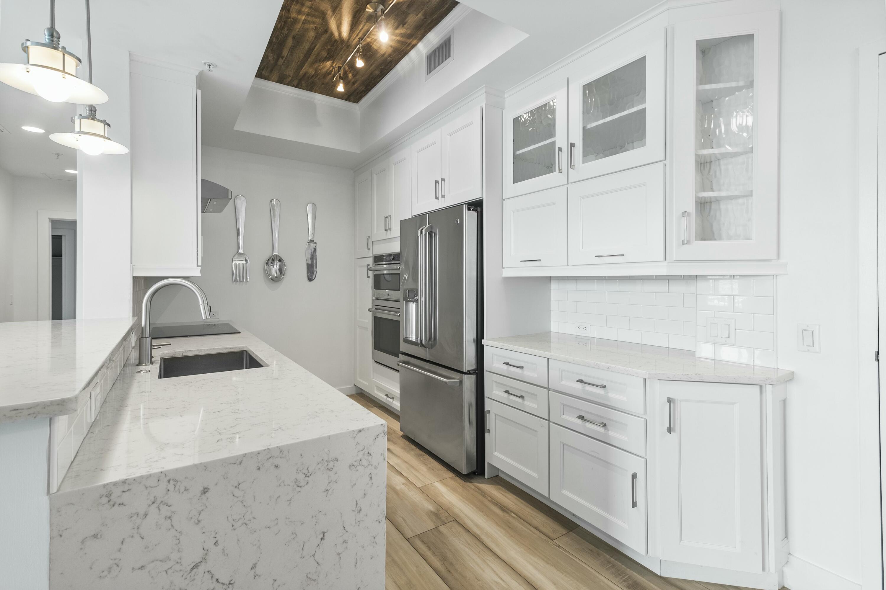 410 Evernia 807 Street 807