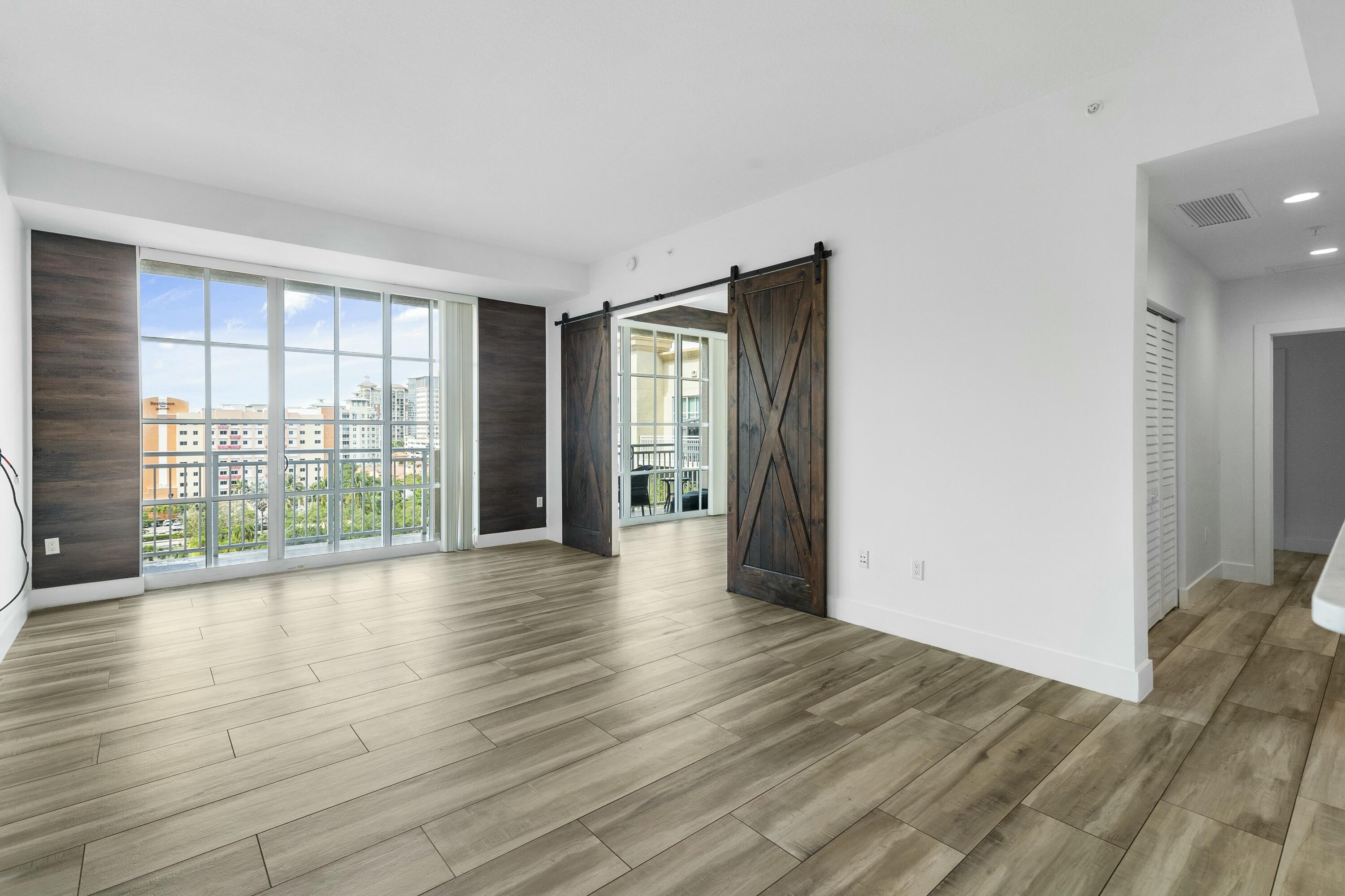 410 Evernia 807 Street 807