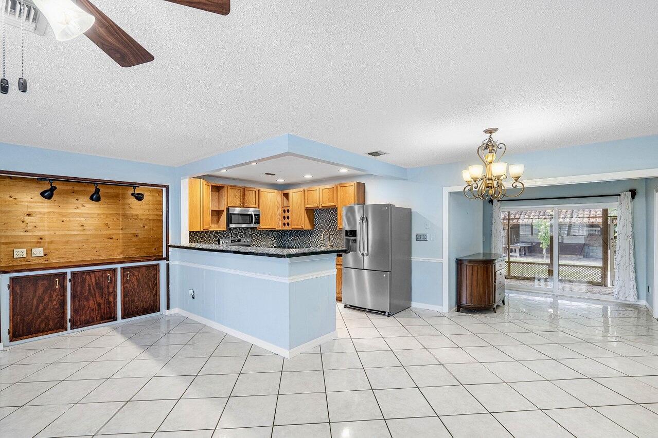 5480 SE 53rd Avenue