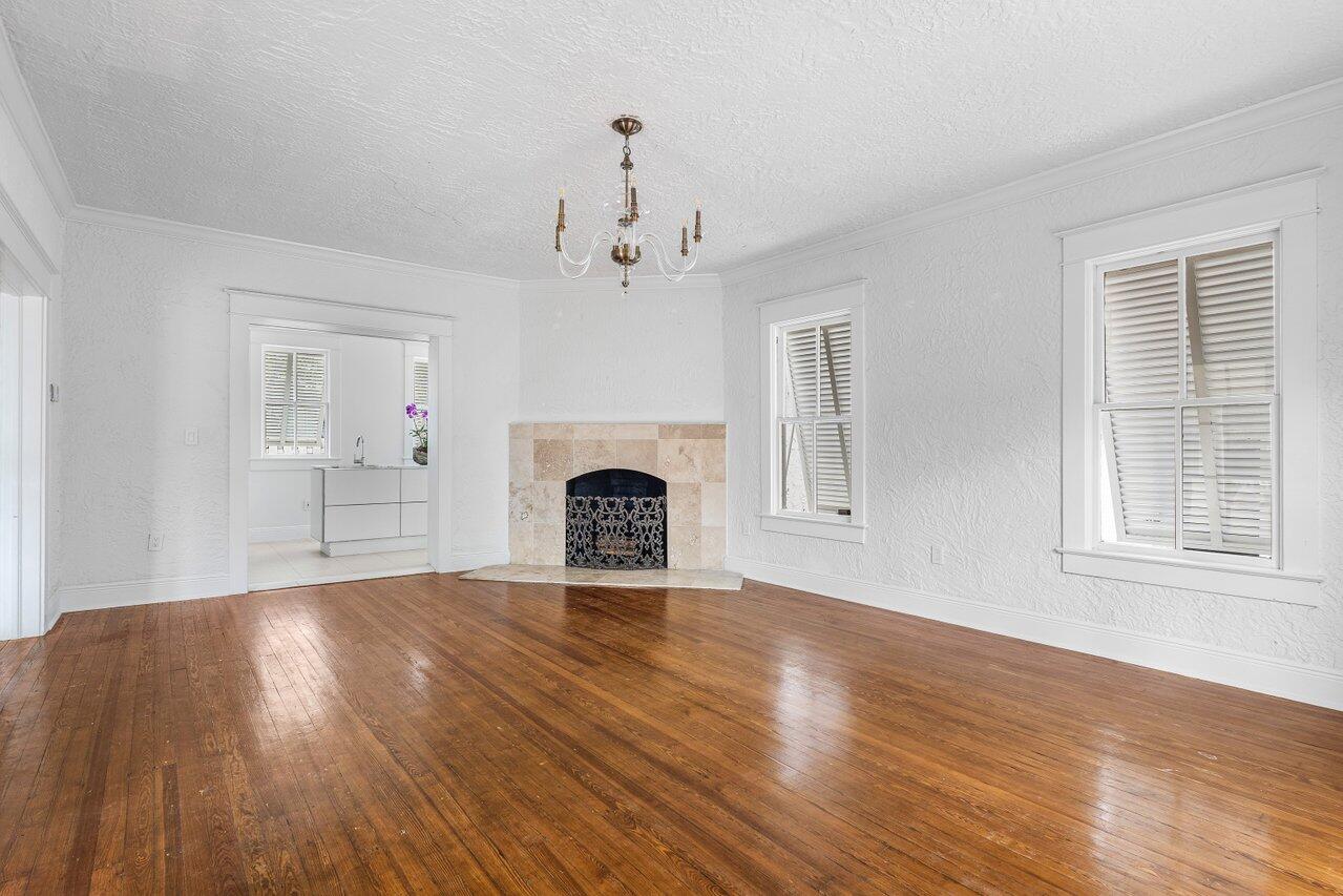 229 30th Street