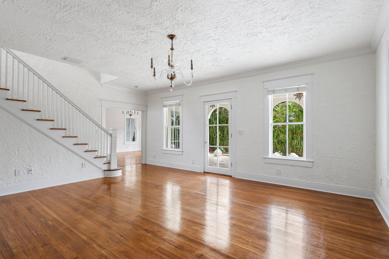 229 30th Street