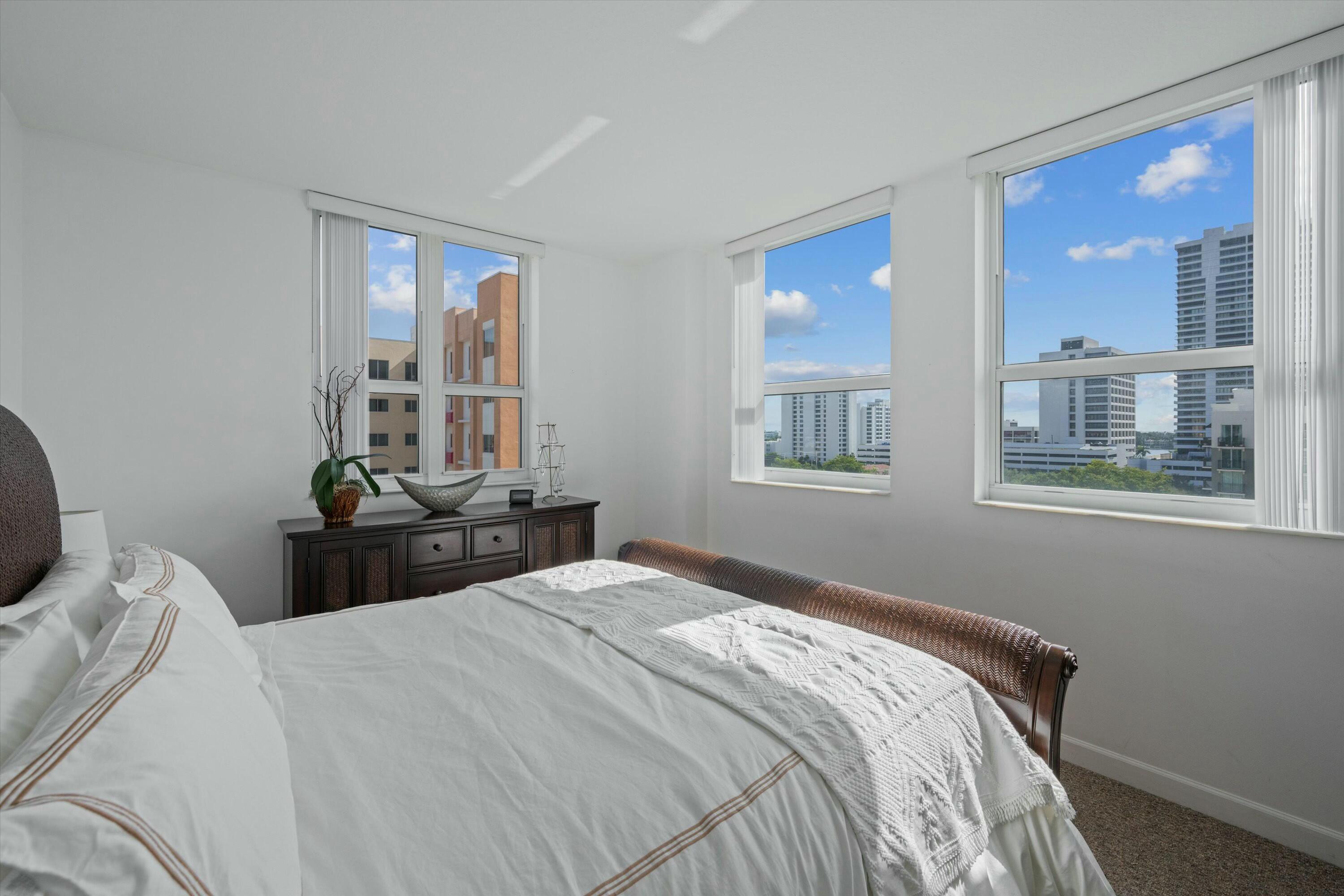 480 Hibiscus 701 Street 701