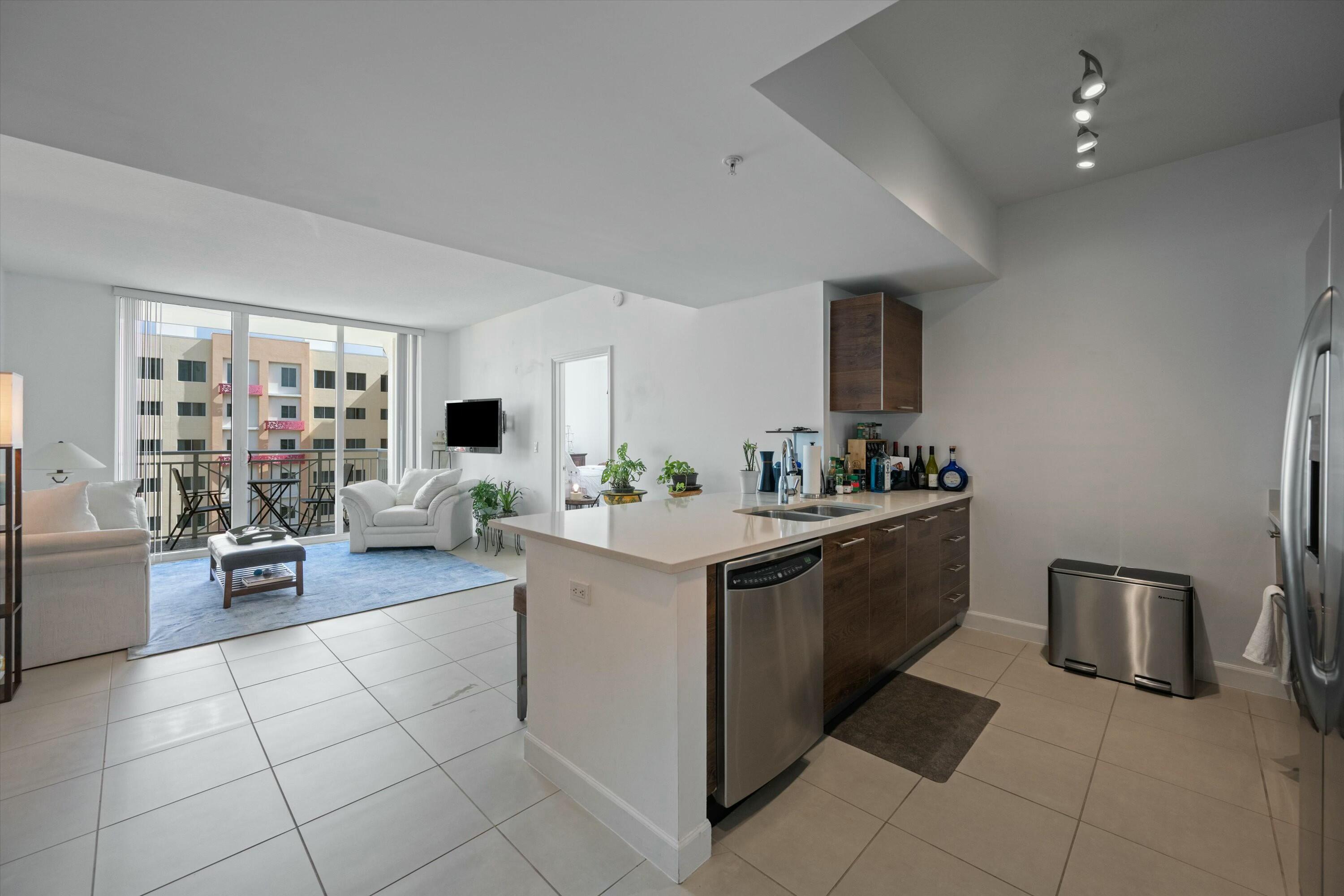 480 Hibiscus 701 Street 701