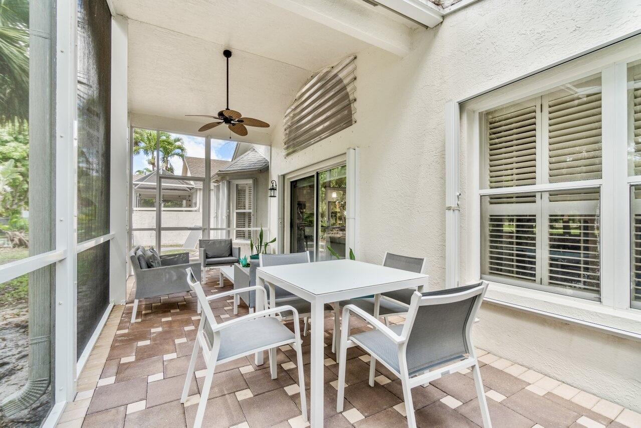15092 Oak Chase Court