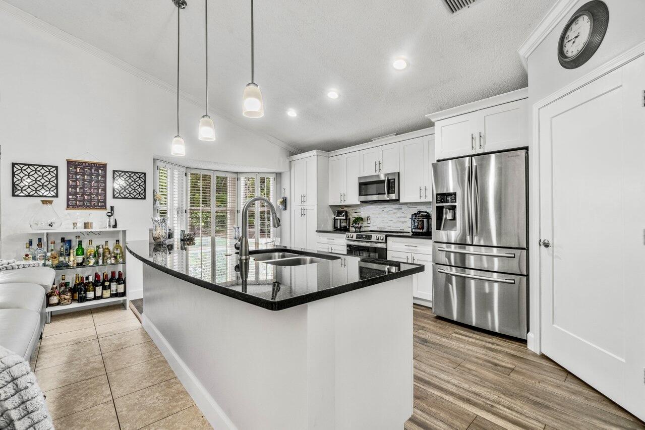 15092 Oak Chase Court