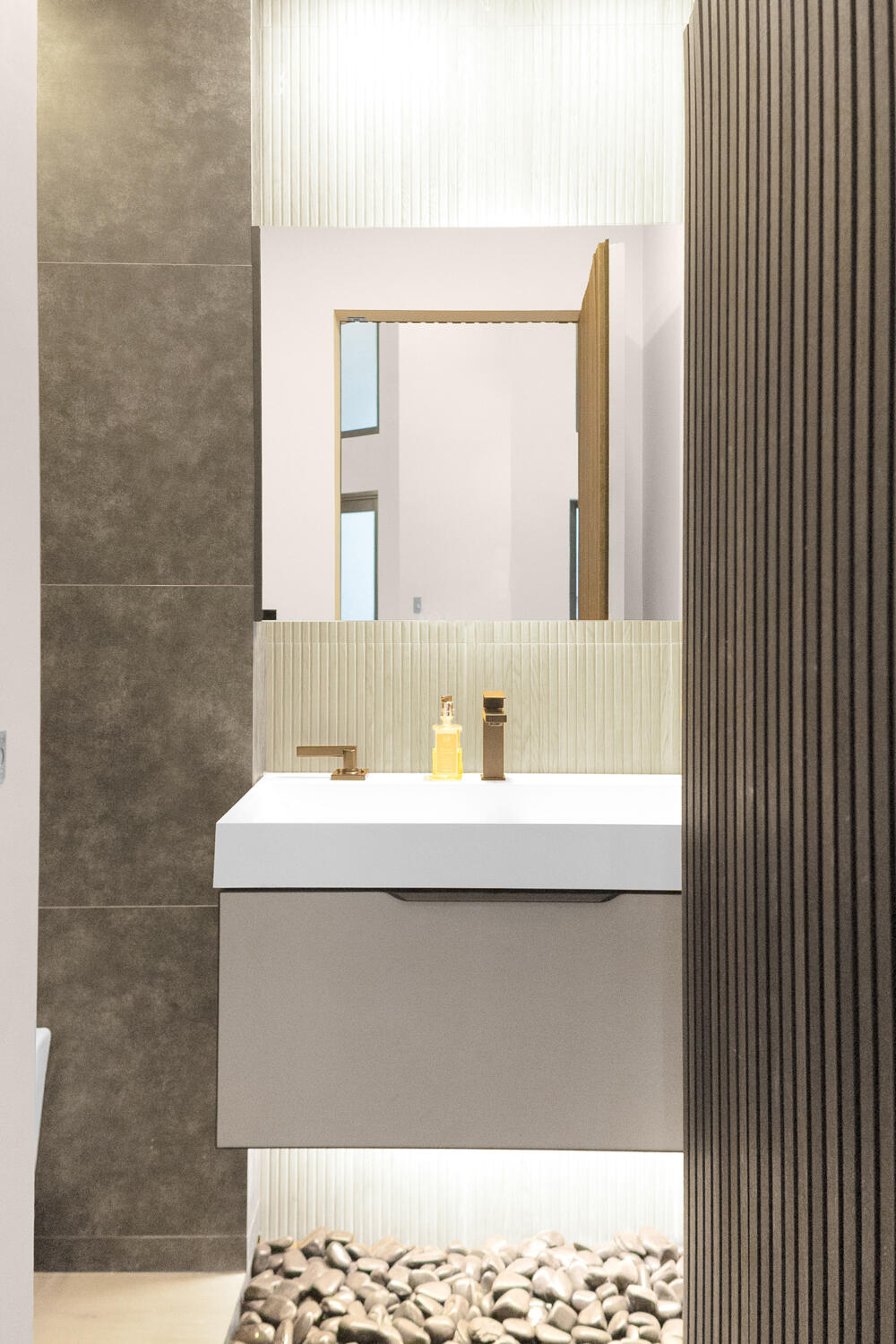 2435 Windsor Way Court